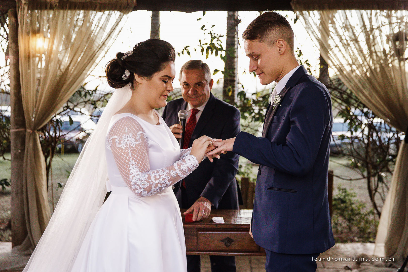 Casamento Mariana e Lucas no espaço Santa Felicidade Eventos