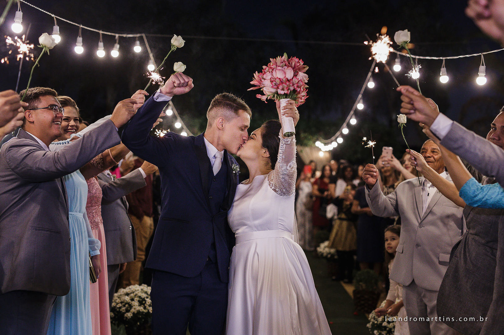 Casamento Mariana e Lucas no espaço Santa Felicidade Eventos