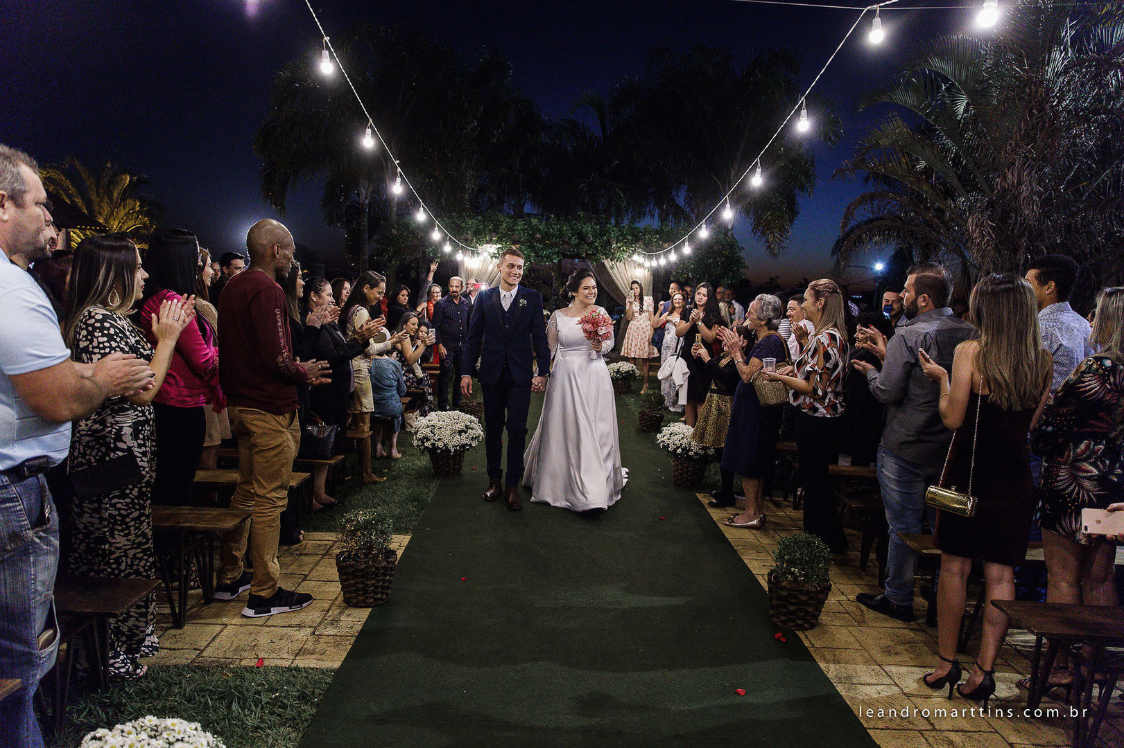 Casamento Mariana e Lucas no espaço Santa Felicidade Eventos