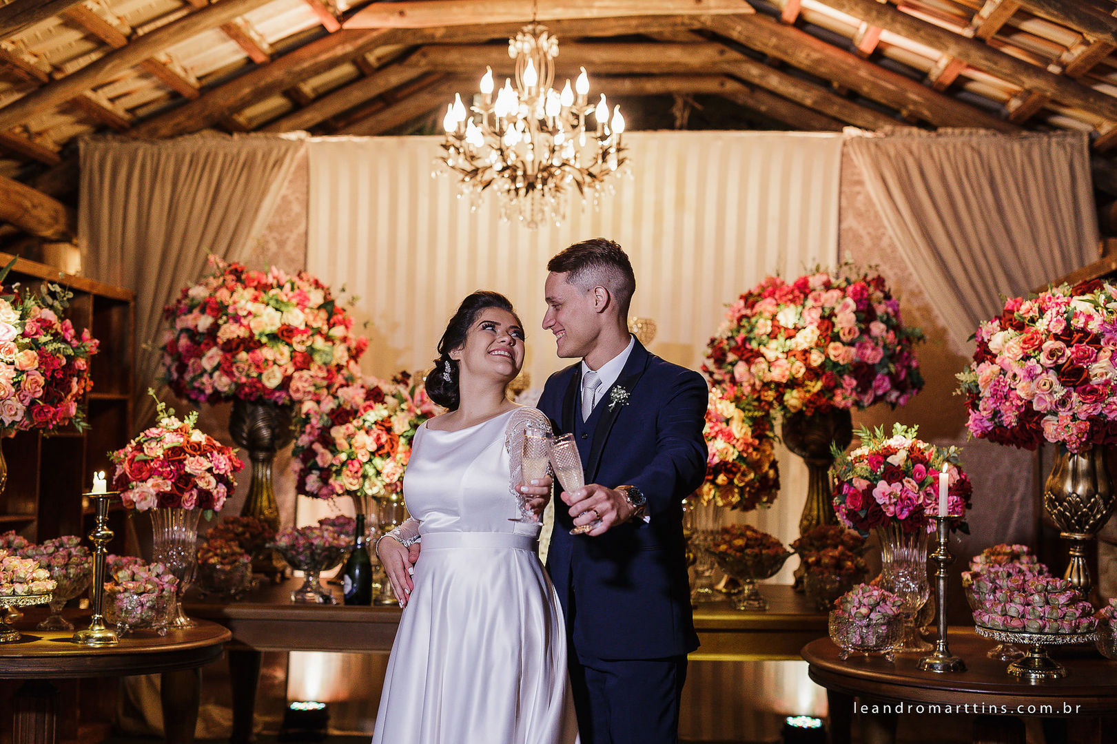 Casamento Mariana e Lucas no espaço Santa Felicidade Eventos