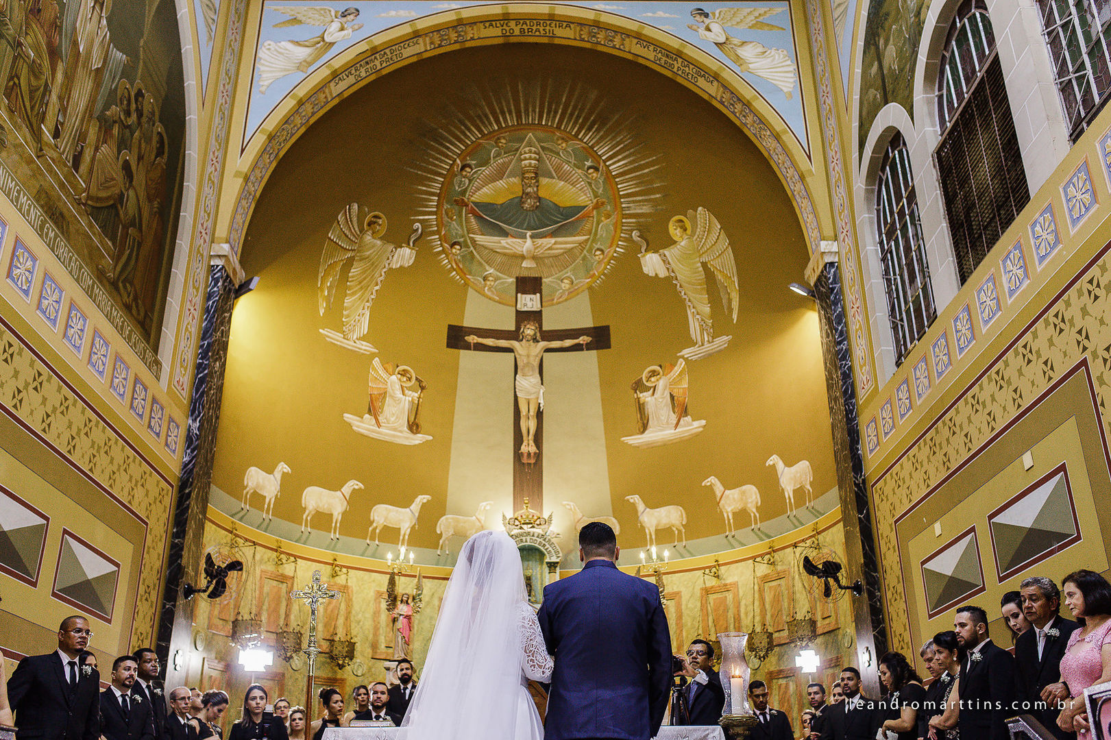 Casamento Daiane e Marcos no espaço Fauze Karam Buffet