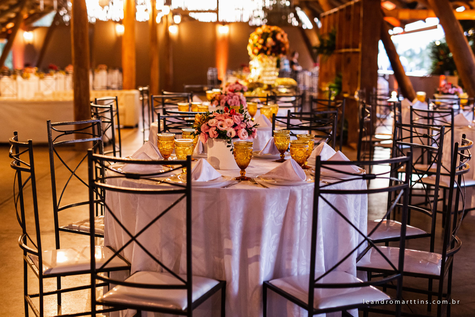 Casamento Elizandra e Iago no espaço Santa Felicidade Eventos