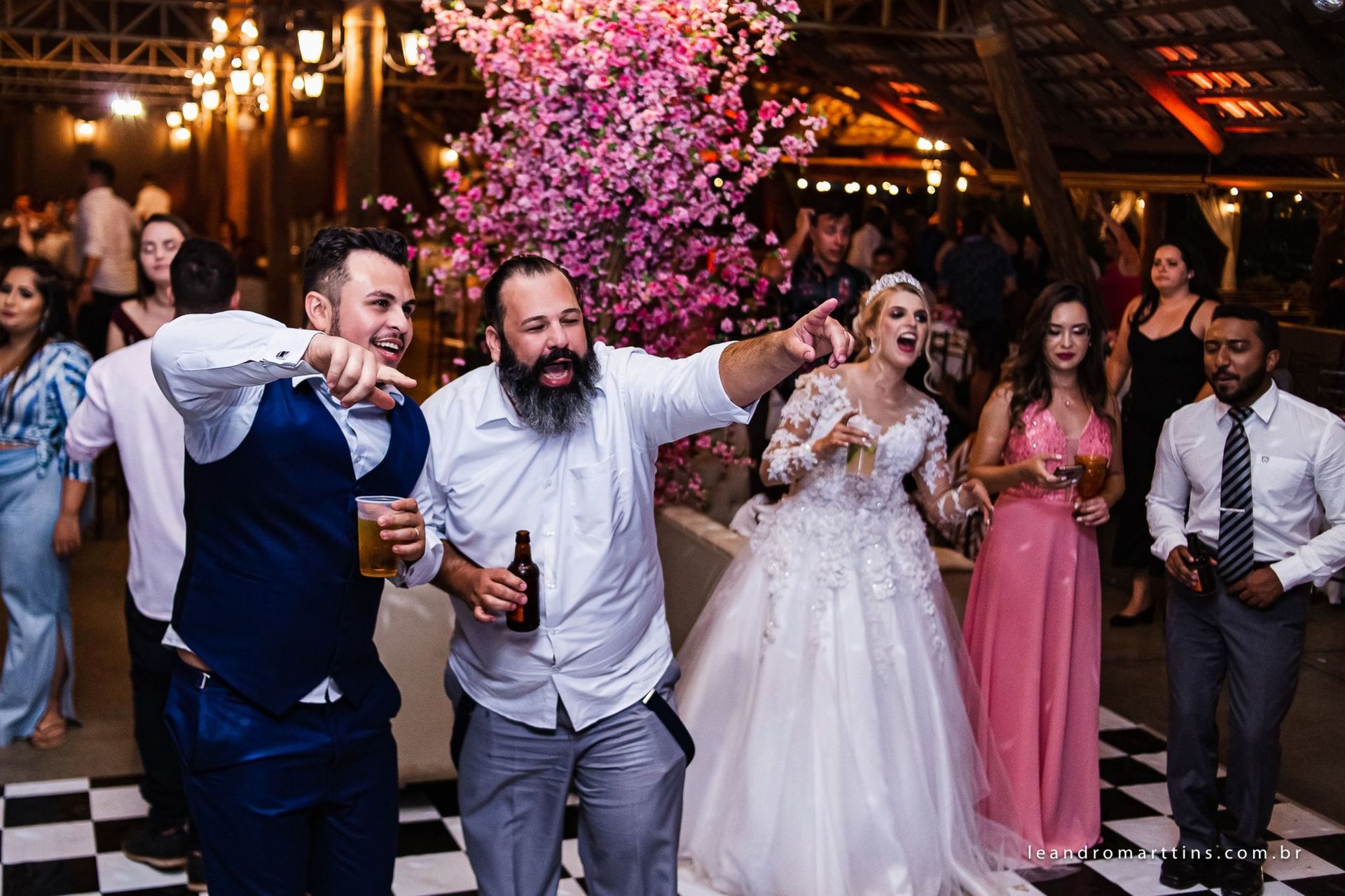 Casamento Elizandra e Iago no espaço Santa Felicidade Eventos
