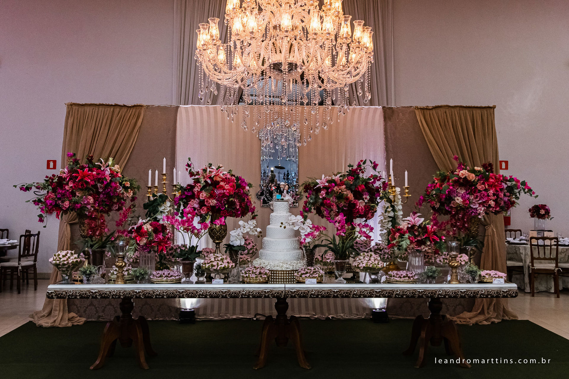 Casamento Tainá e Higor no espaço Bella Faria Eventos, Cedral - SP