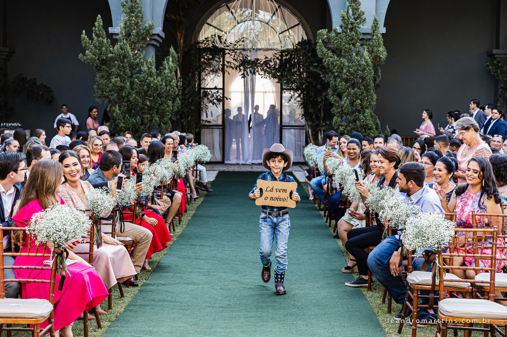 Casamento Larissa e Samuel no Buffet Manoel Carlos