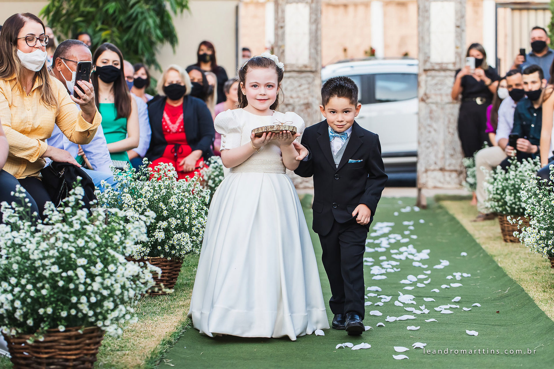 Casamento Ana Paula e Pedro no espaço Villart Eventos em Potirendaba - SP 