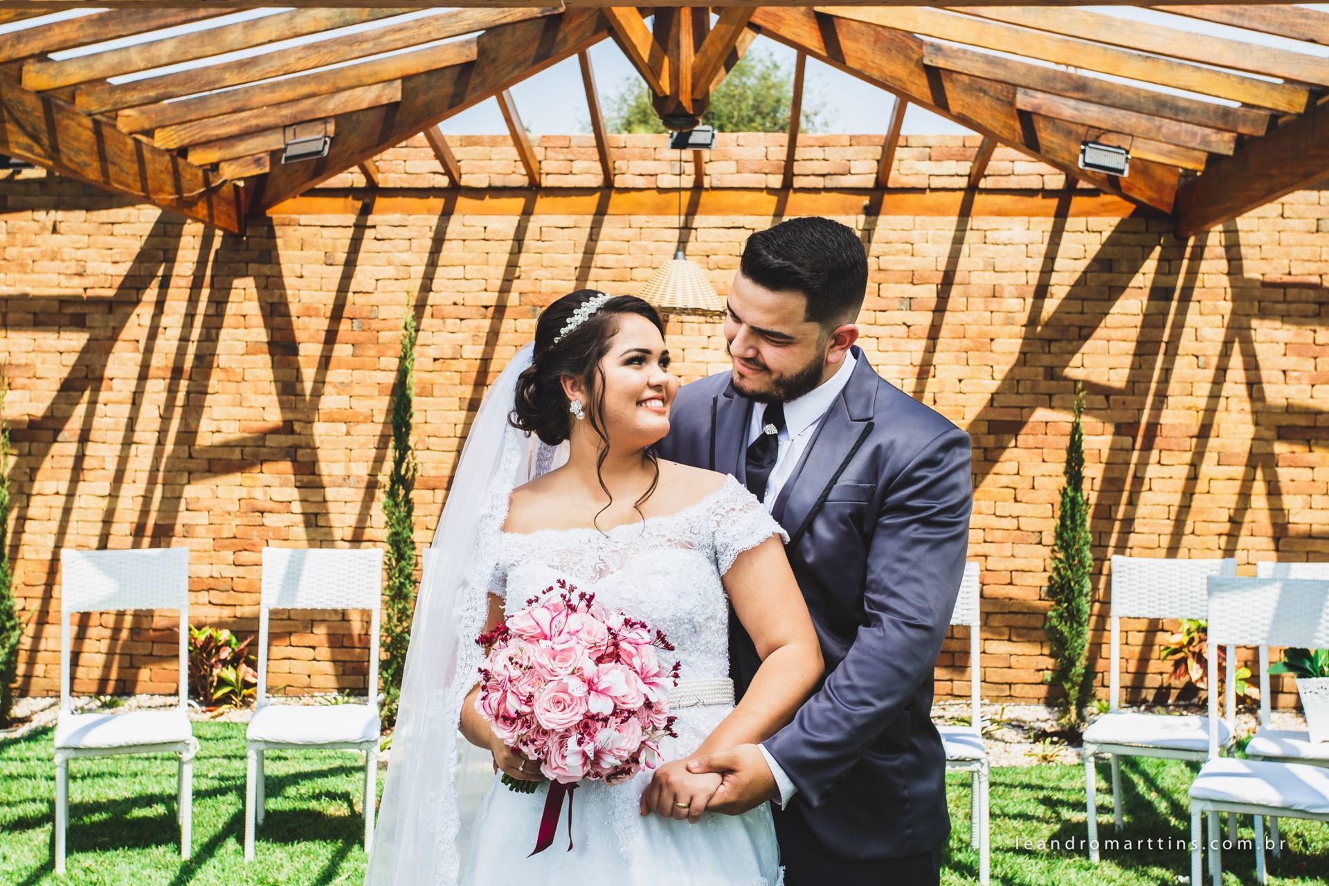 Casamento Letícia e Higor na chácara Agape em Olímpia - SP