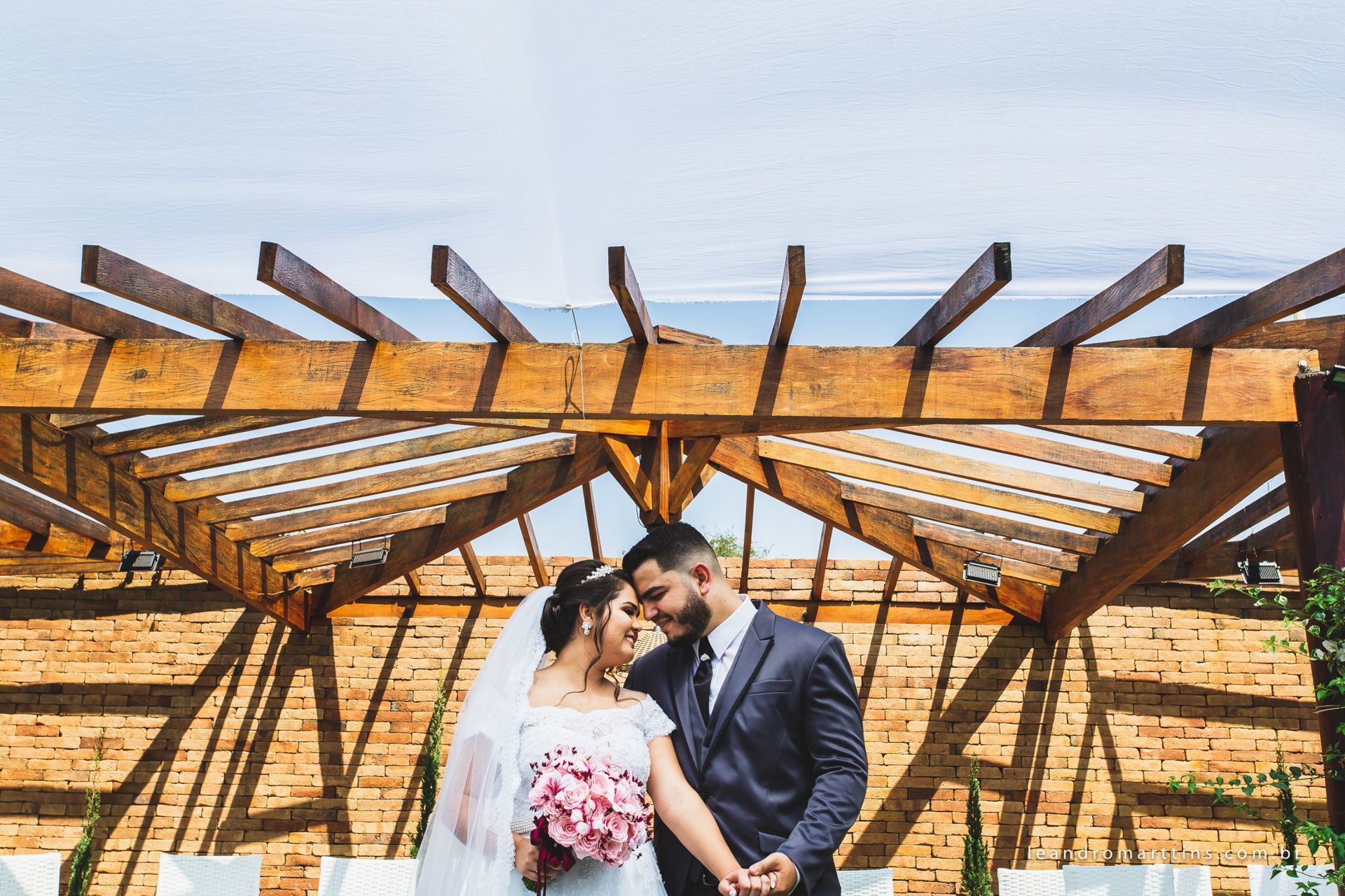 Casamento Letícia e Higor na chácara Agape em Olímpia - SP