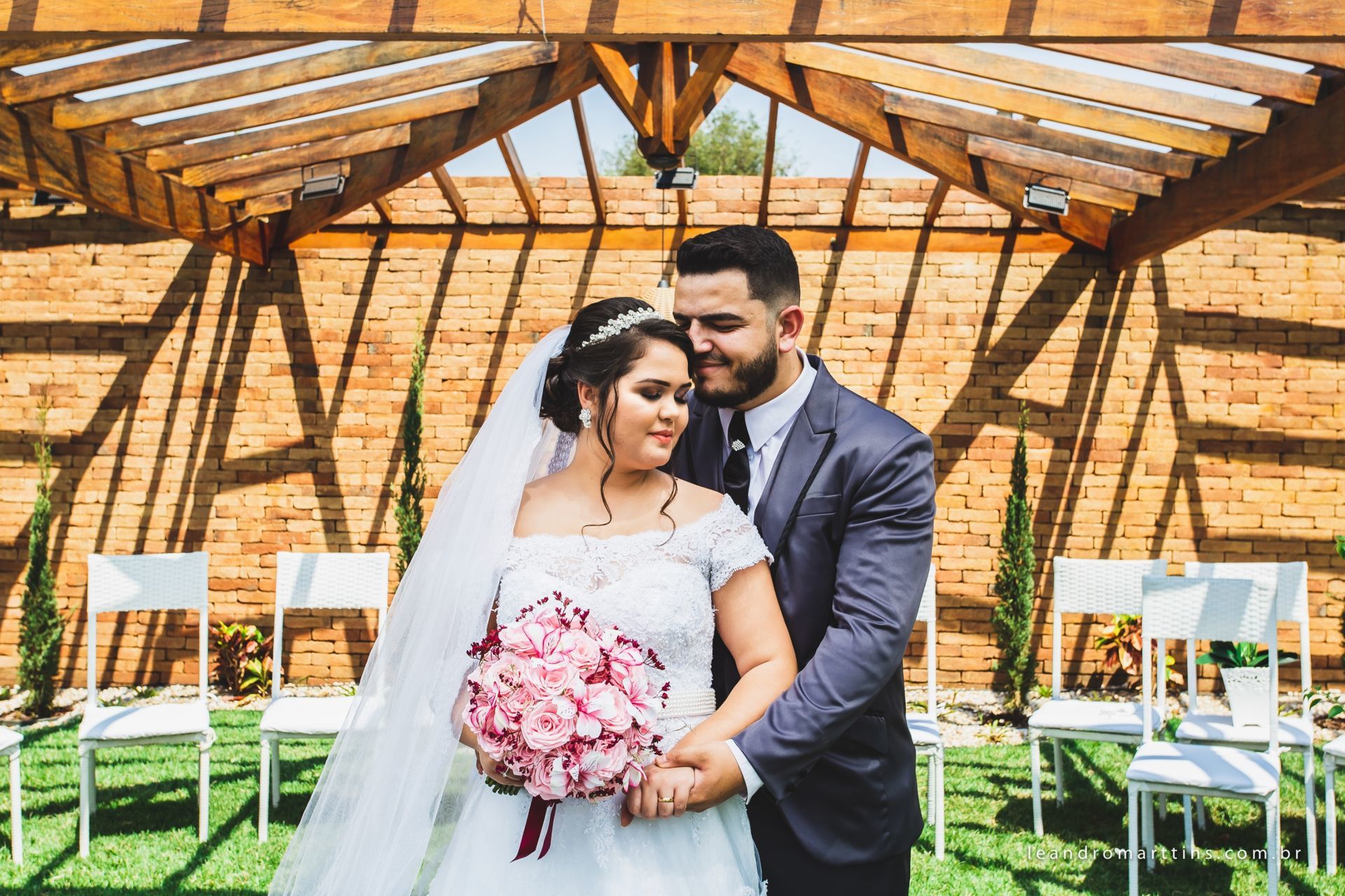 Casamento Letícia e Higor na chácara Agape em Olímpia - SP