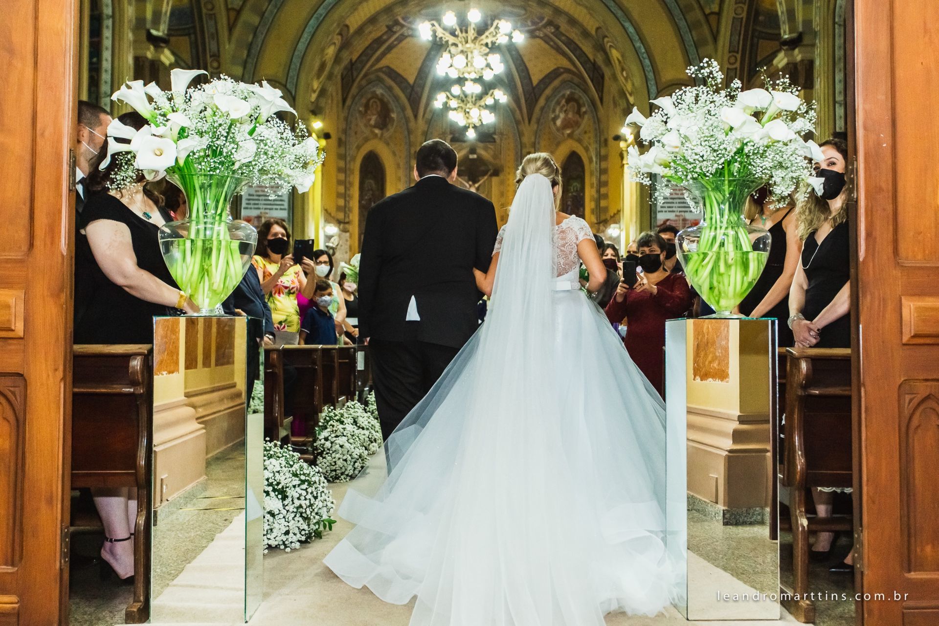 Casamento Natália e João na igreja Matriz de Mirassol