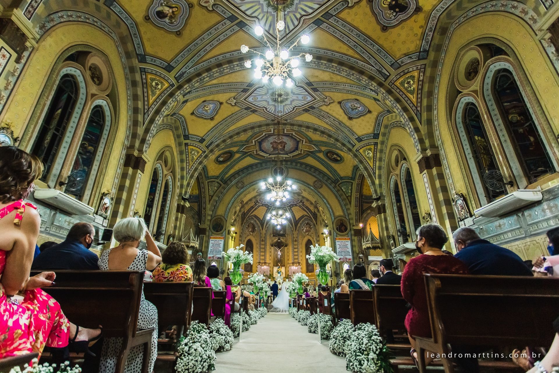 Casamento Natália e João na igreja Matriz de Mirassol
