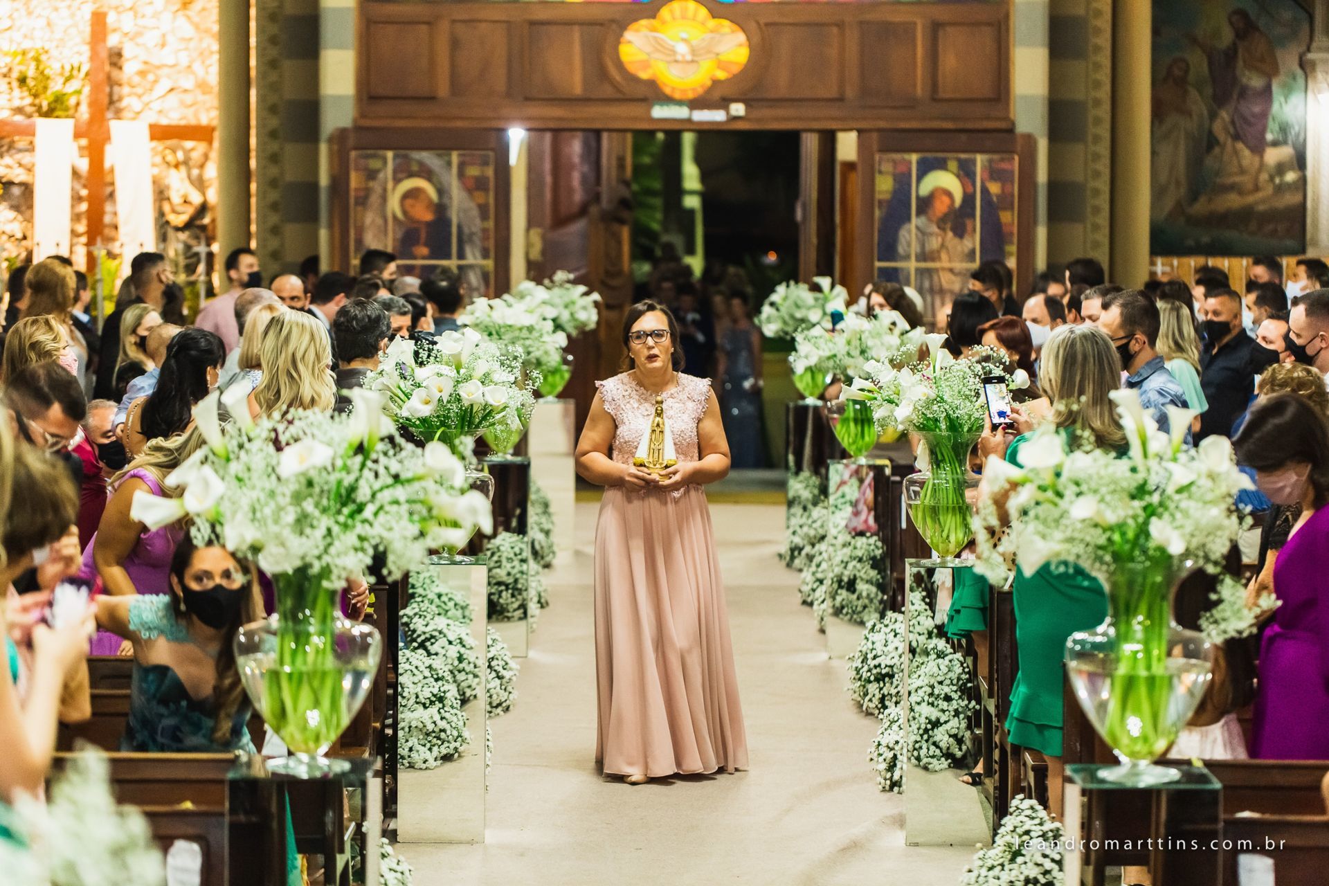 Casamento Natália e João na igreja Matriz de Mirassol