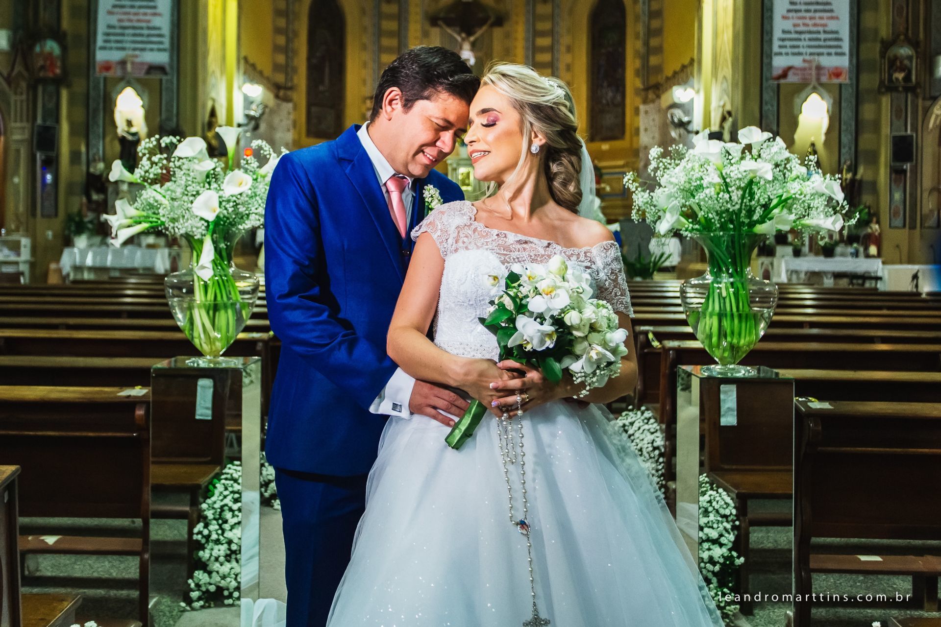 Casamento Natália e João na igreja Matriz de Mirassol