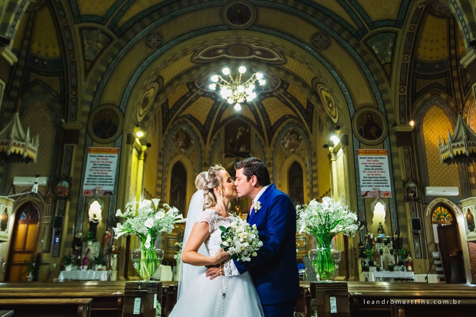 Casamento Natália e João na igreja Matriz de Mirassol
