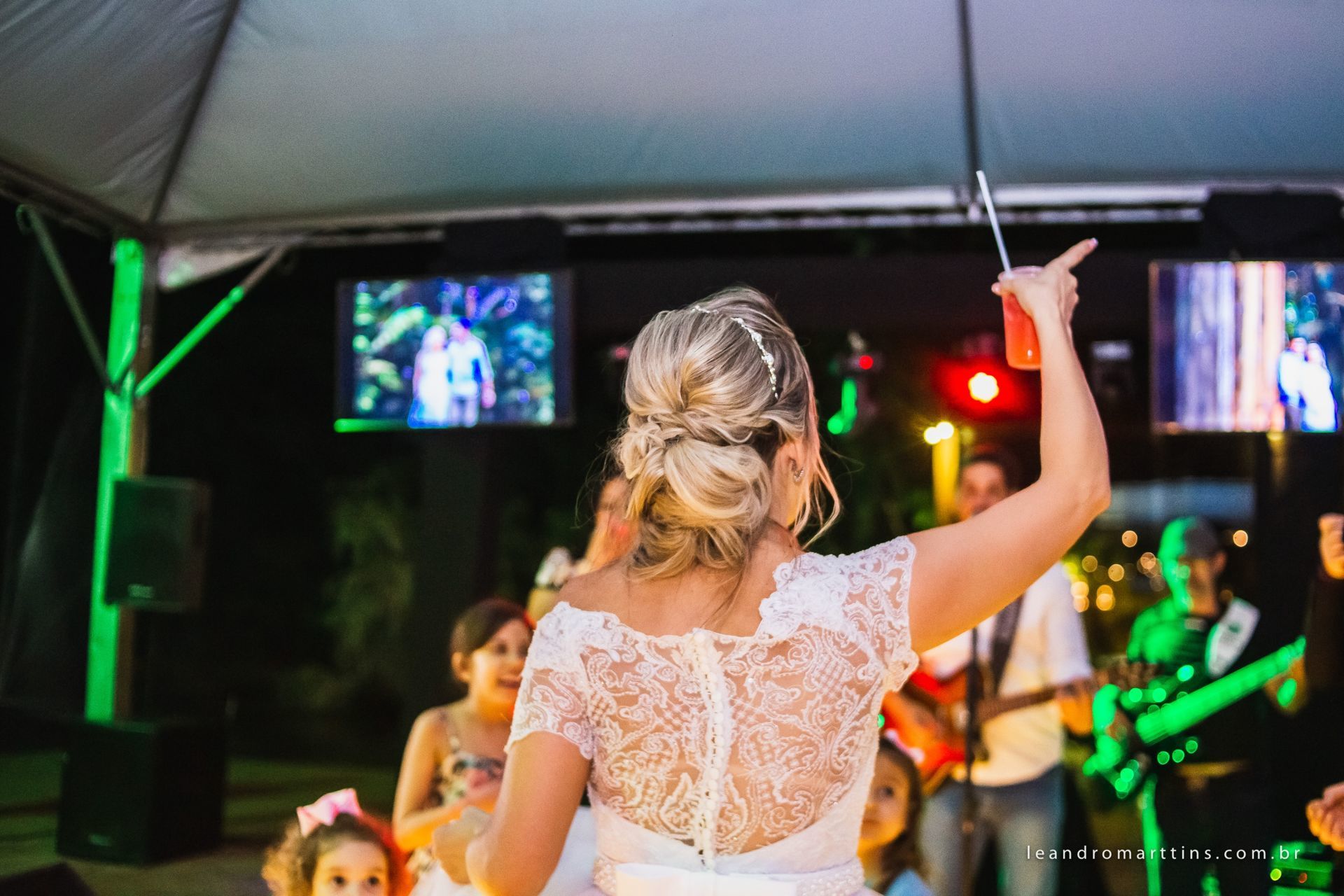 Casamento Natália e João na igreja Matriz de Mirassol