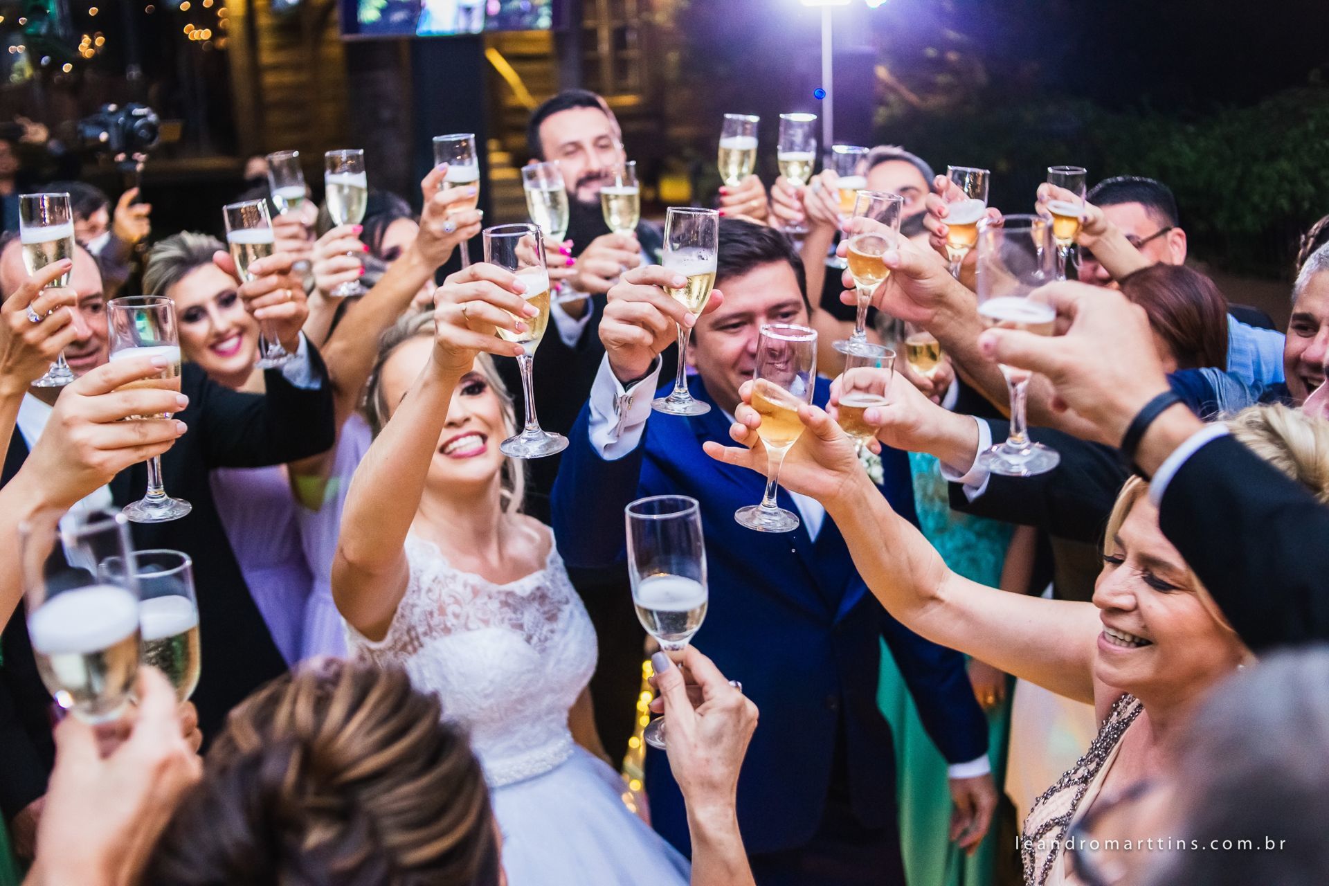 Casamento Natália e João na igreja Matriz de Mirassol
