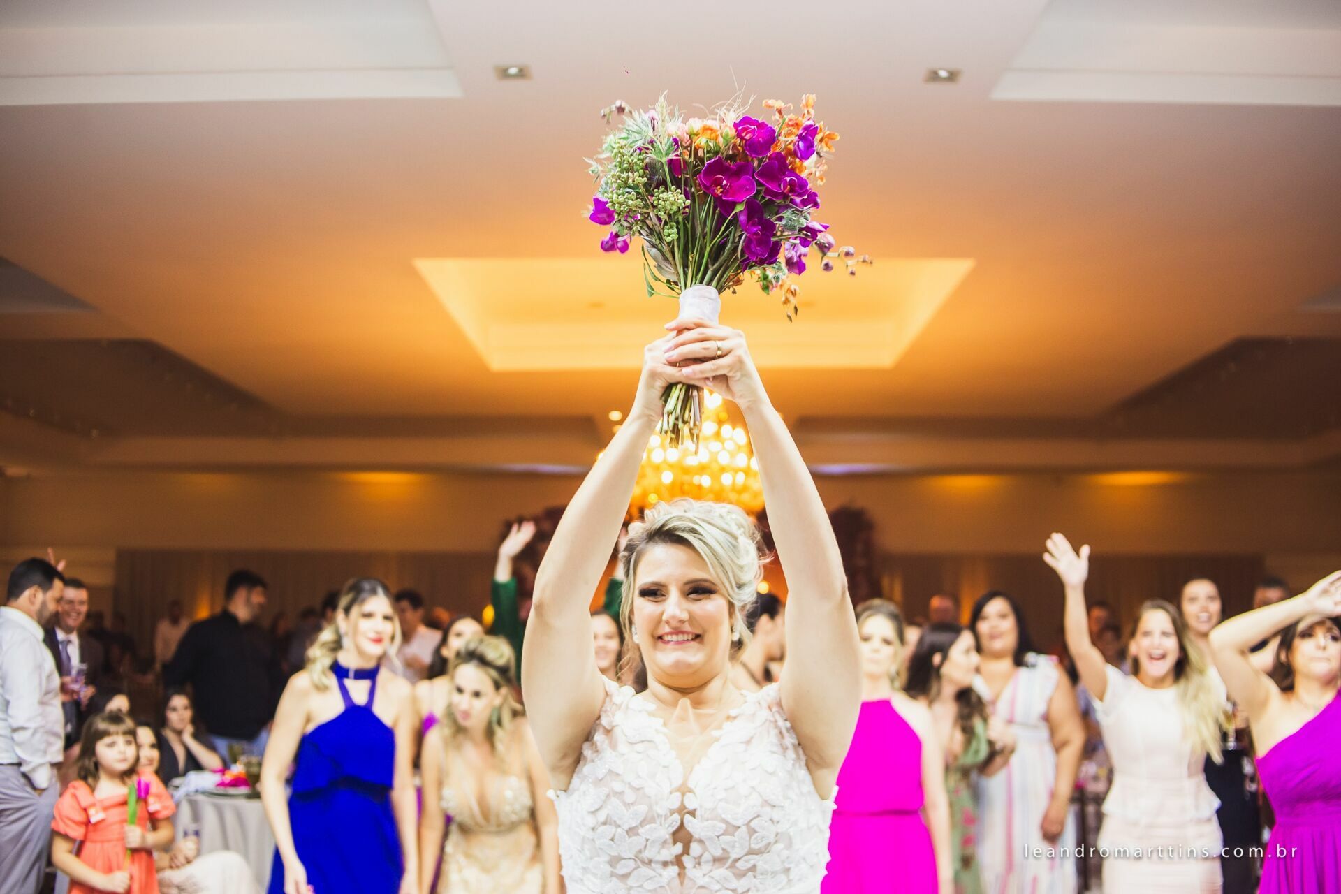 Casamento Fernanda e Jair no espaço Spazio Bianchi Eventos em José Bonifácio - SP
