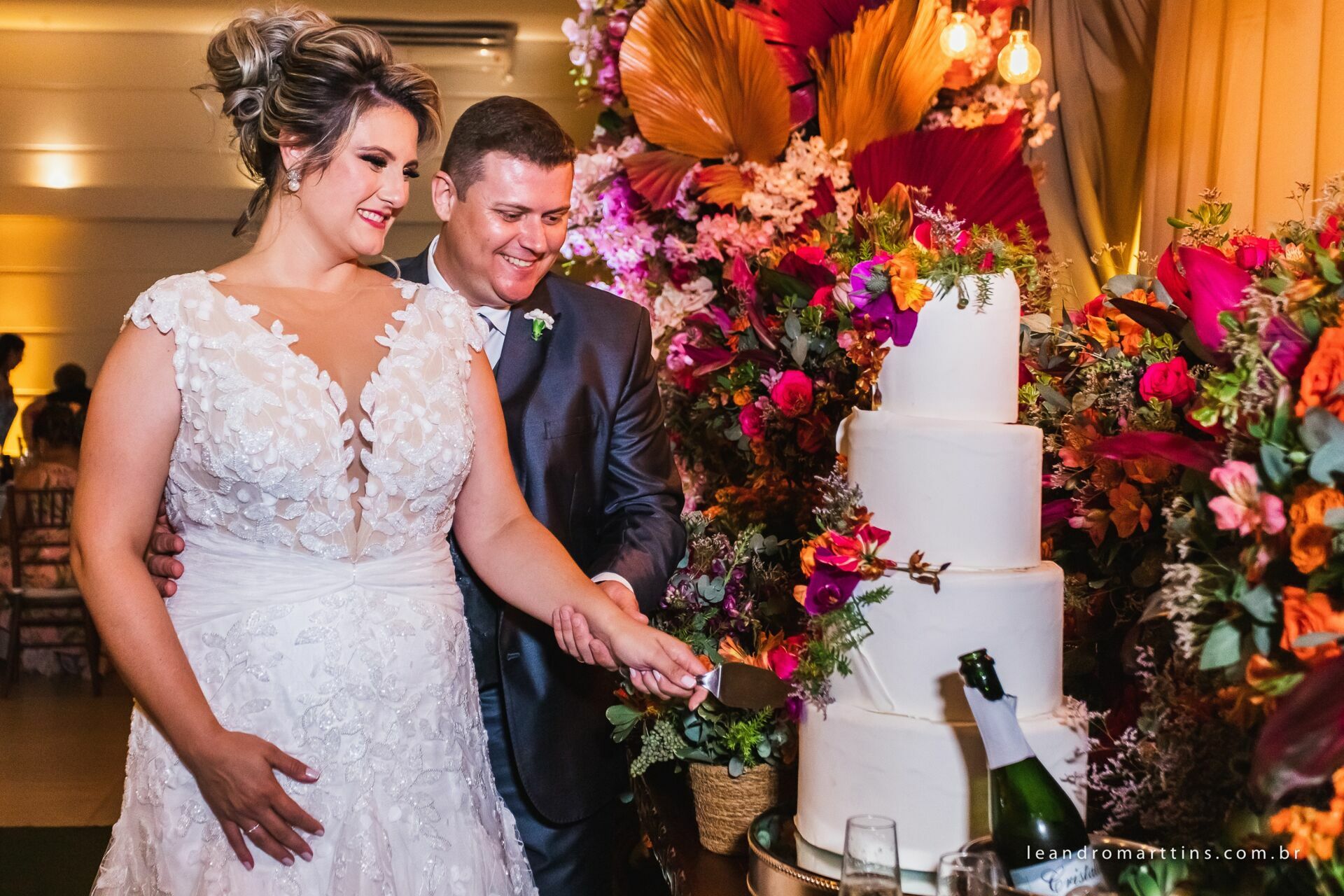 Casamento Fernanda e Jair no espaço Spazio Bianchi Eventos em José Bonifácio - SP