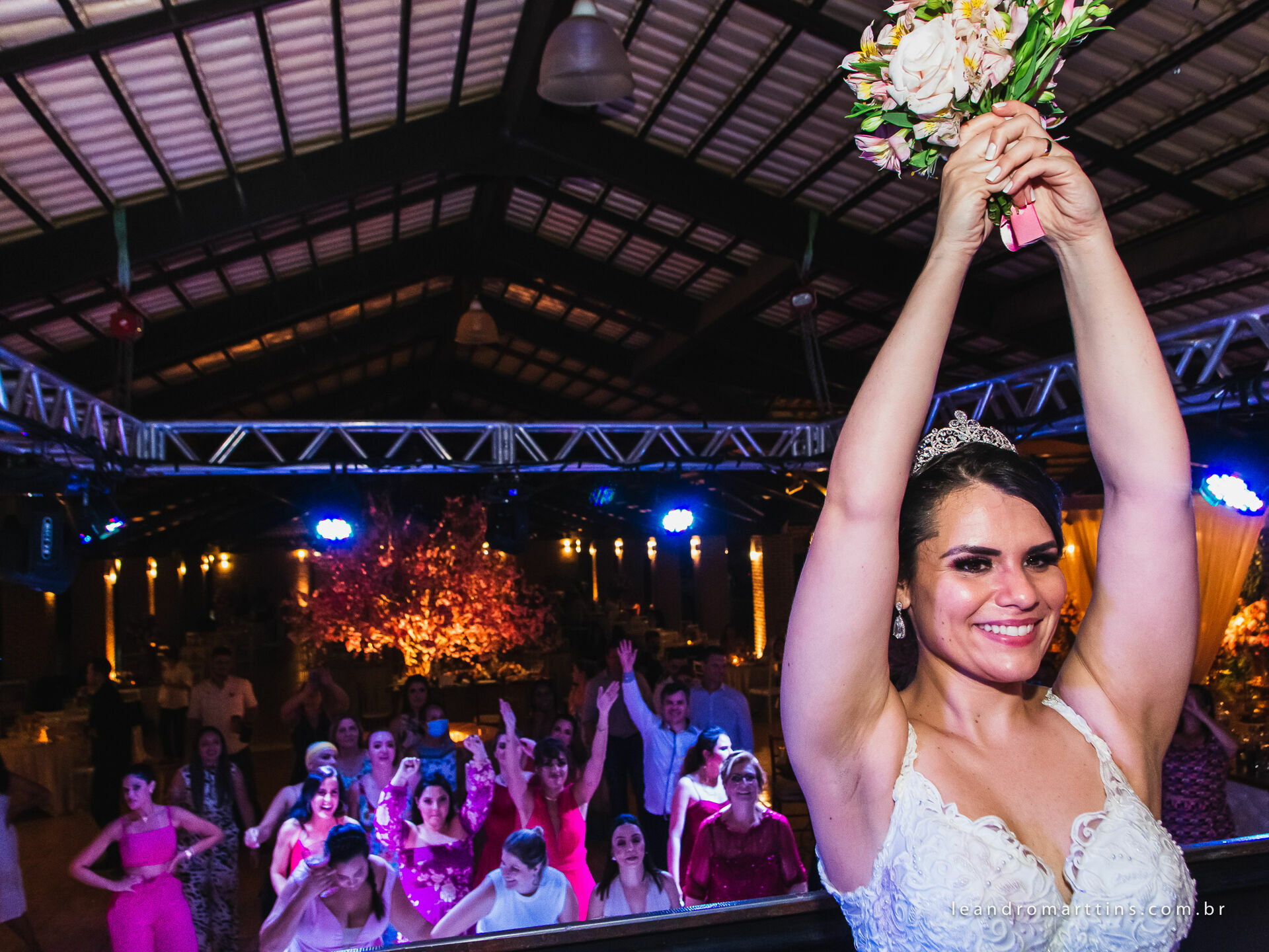 Casamento Nayara e Marcel na igreja Basílica - São José do Rio Preto - SP