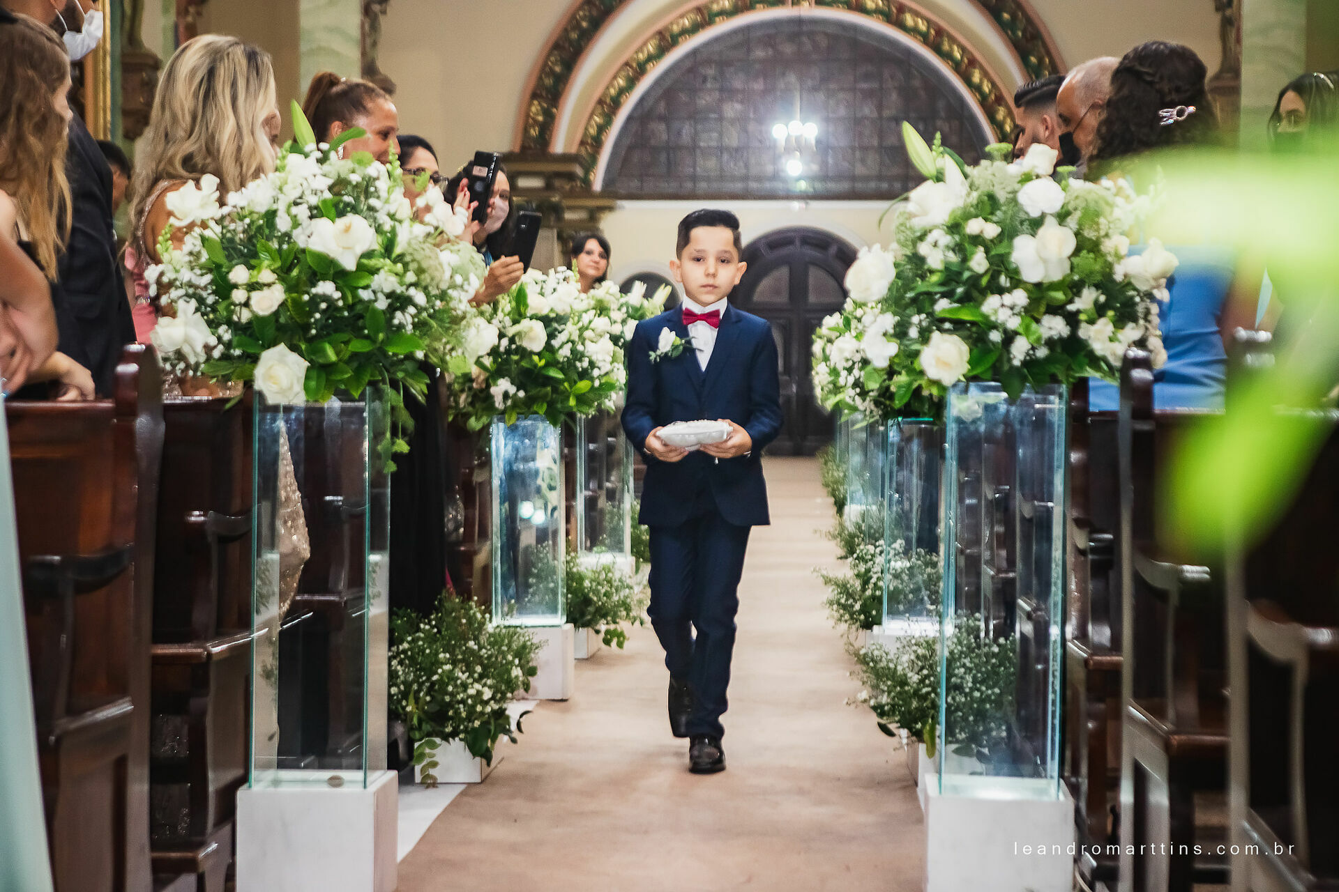 Casamento Fernanda e Herbert na Paróquia Nossa Senhora da Saúde em São Paulo - SP