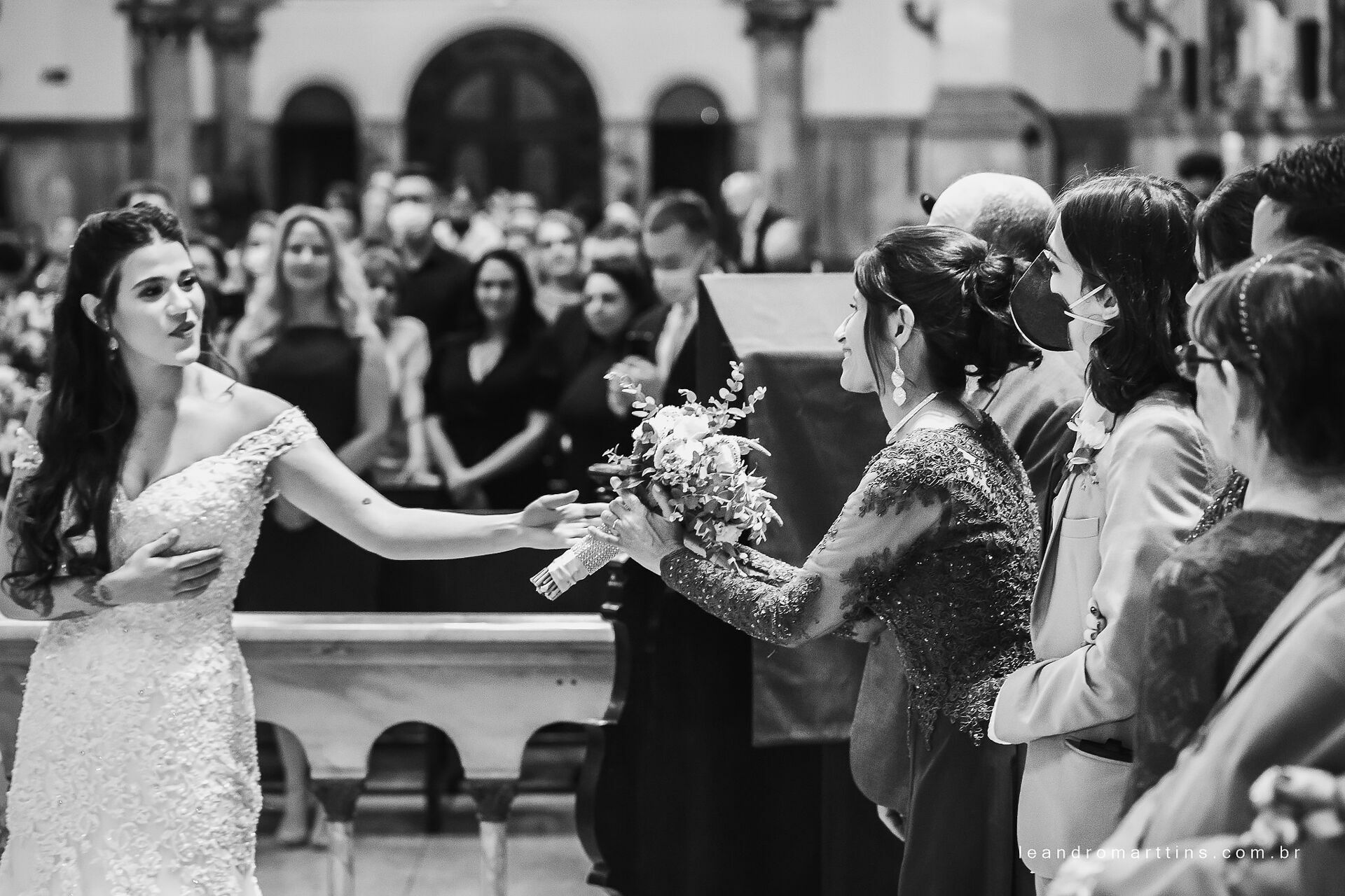 Casamento Fernanda e Herbert na Paróquia Nossa Senhora da Saúde em São Paulo - SP