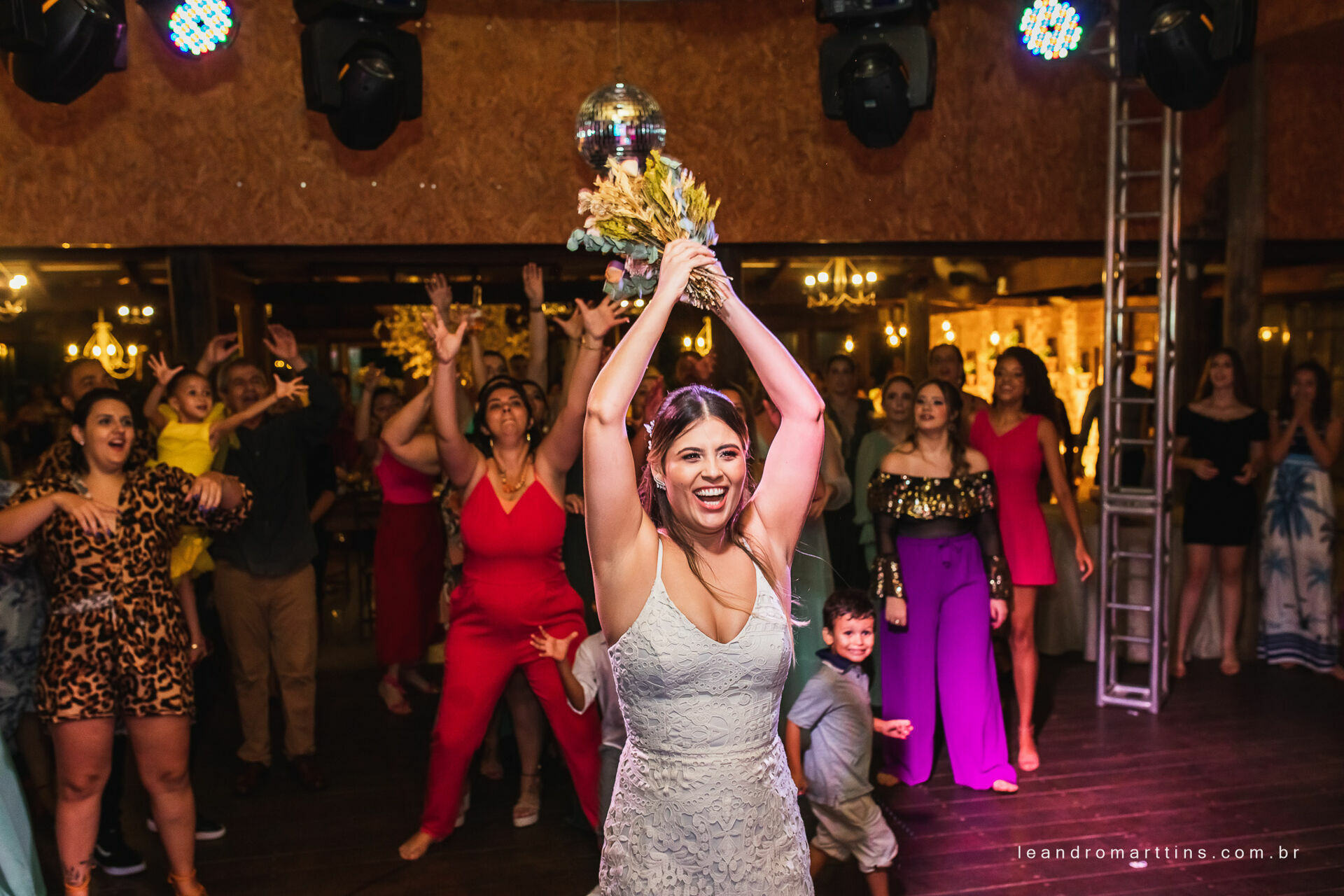 Casamento Thaís e Gustavo no espaço Glauber Carvalho