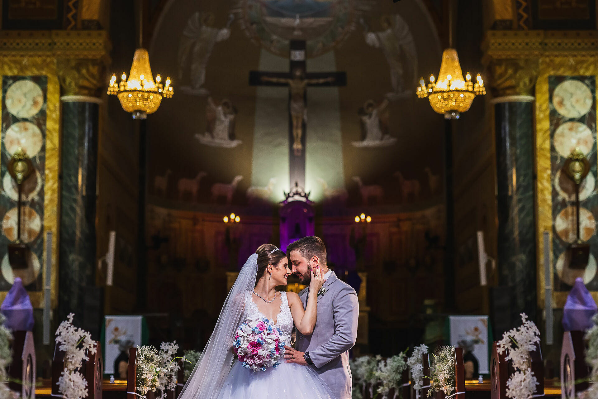 Casamento Marcele e Vitor na igreja Basílica com recepção no espaço Glauber Carvalho