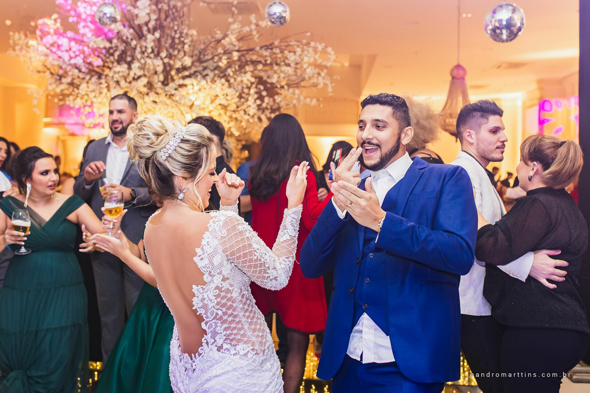 Casamento Larissa e Thiago no espaço Almeida Pires Buffet