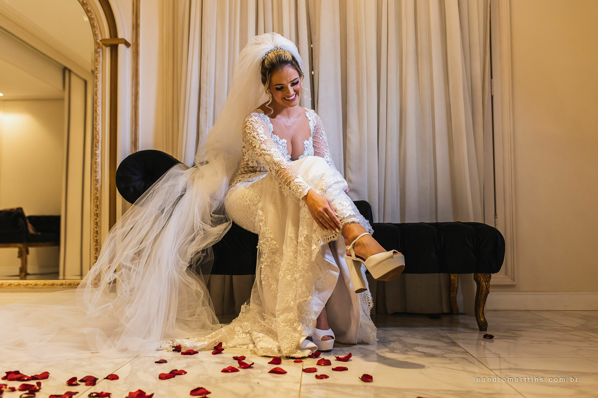 Casamento Larissa e Thiago no espaço Almeida Pires Buffet
