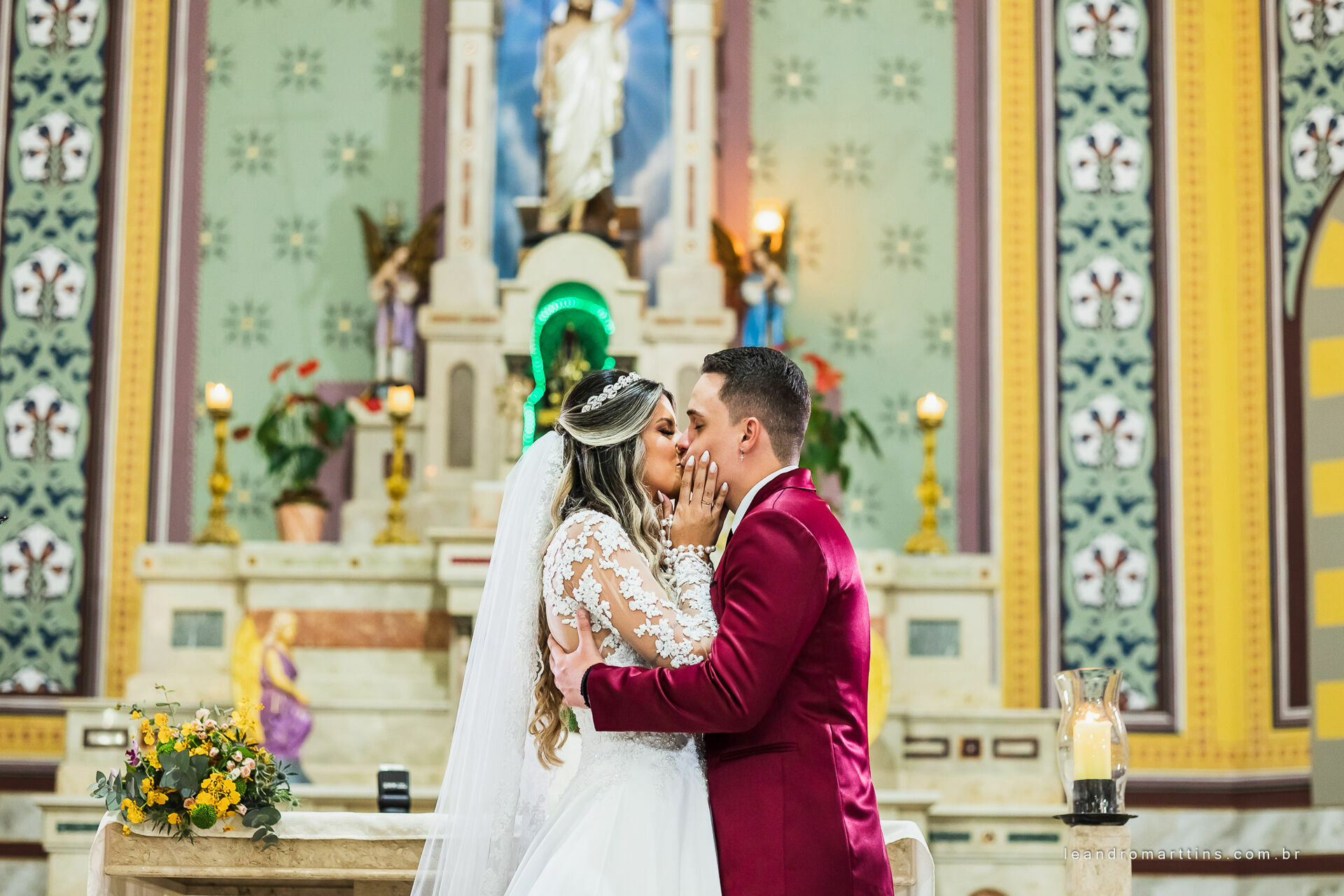 Casamento Laura e Davi no espaço Bella Faria Eventos