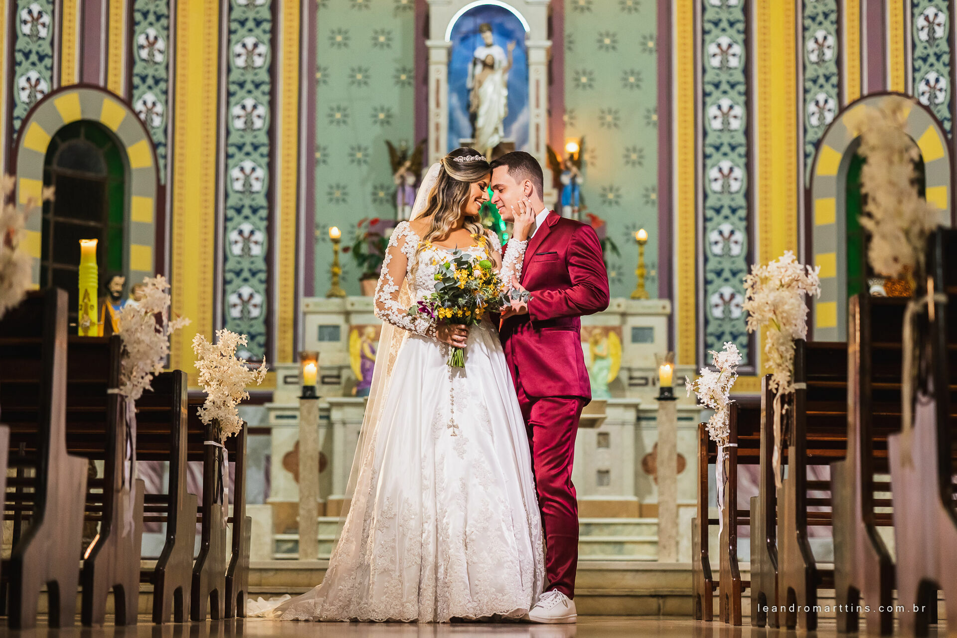 Casamento Laura e Davi no espaço Bella Faria Eventos