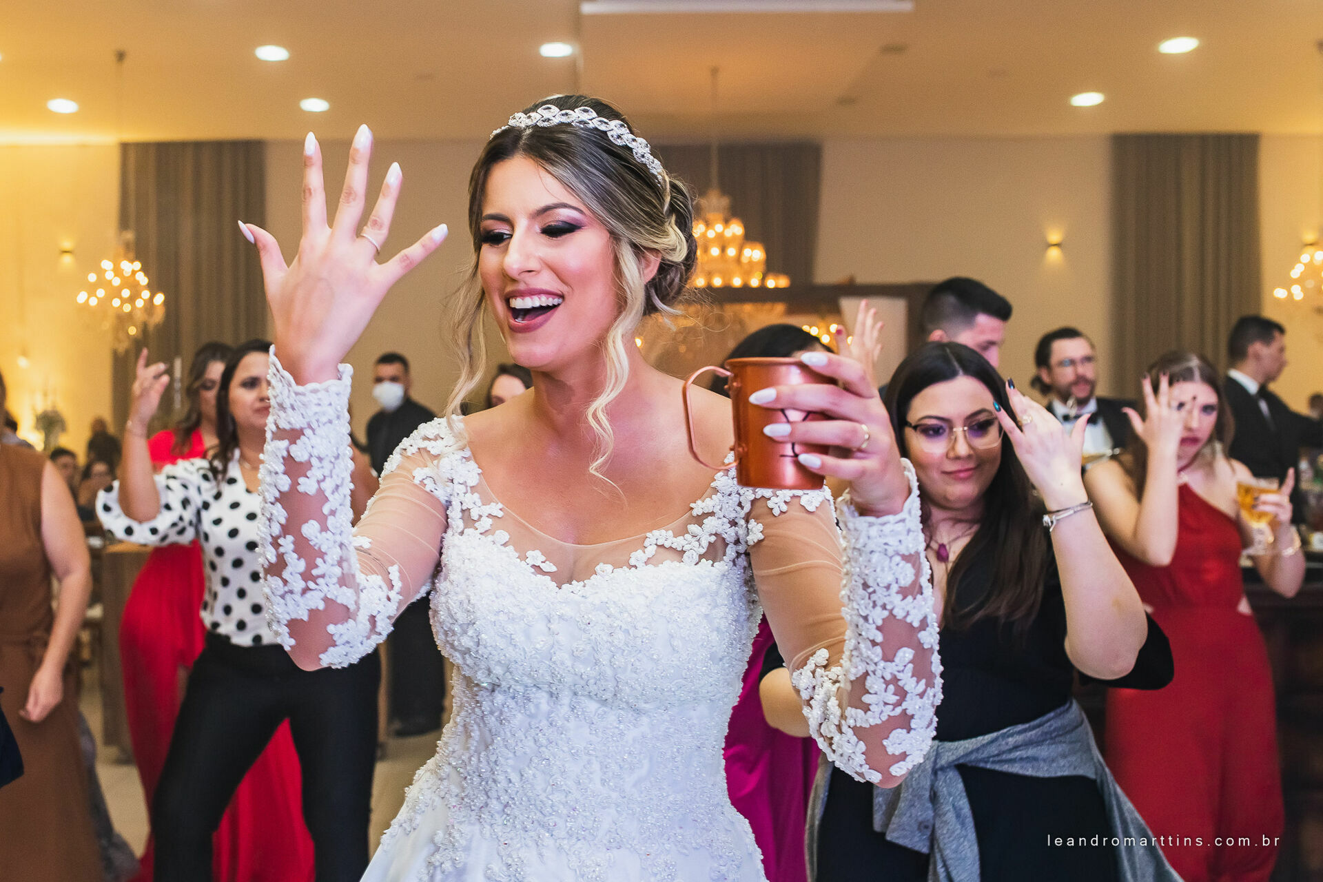 Casamento Laura e Davi no espaço Bella Faria Eventos