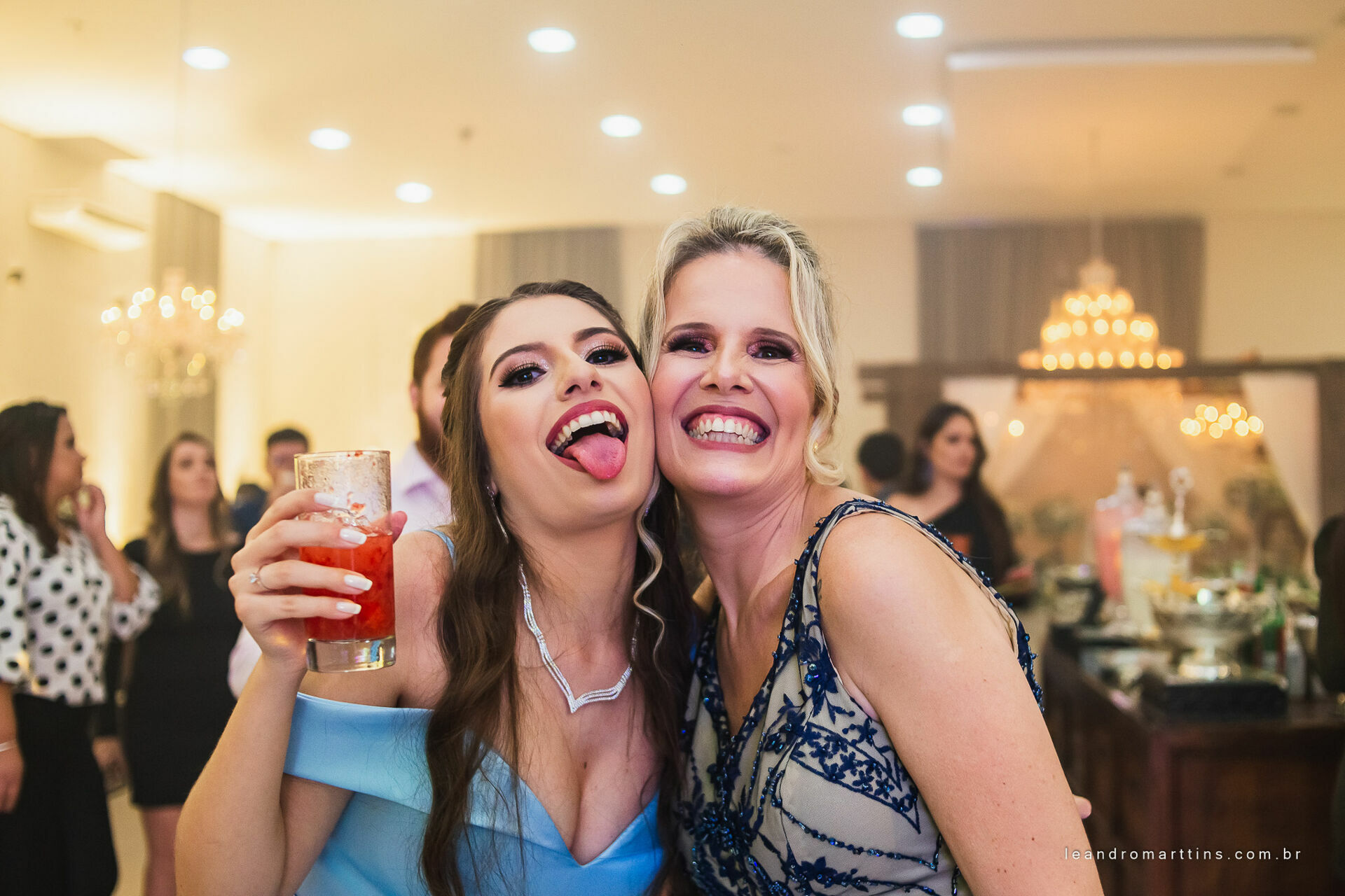 Casamento Laura e Davi no espaço Bella Faria Eventos