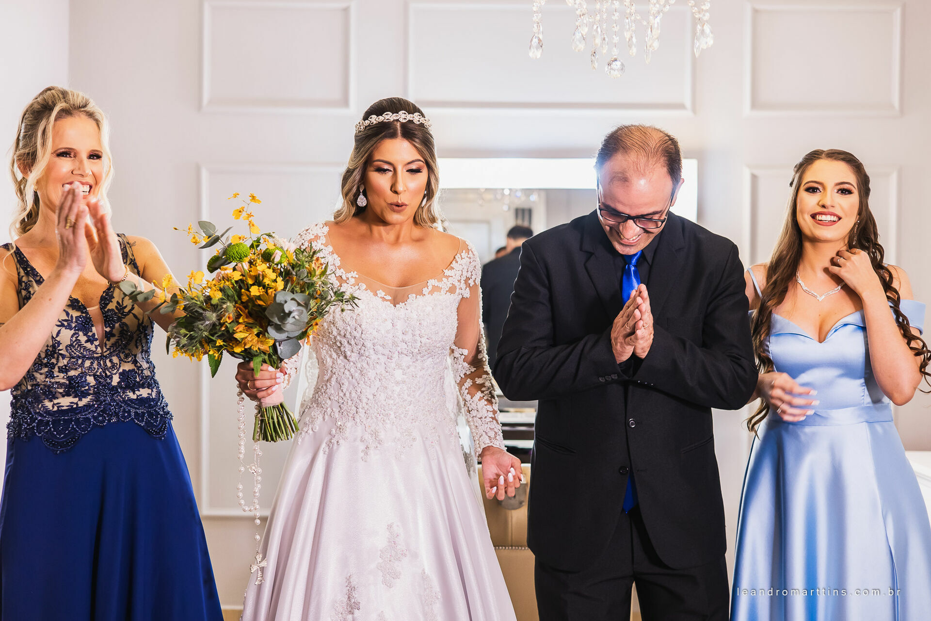 Casamento Laura e Davi no espaço Bella Faria Eventos
