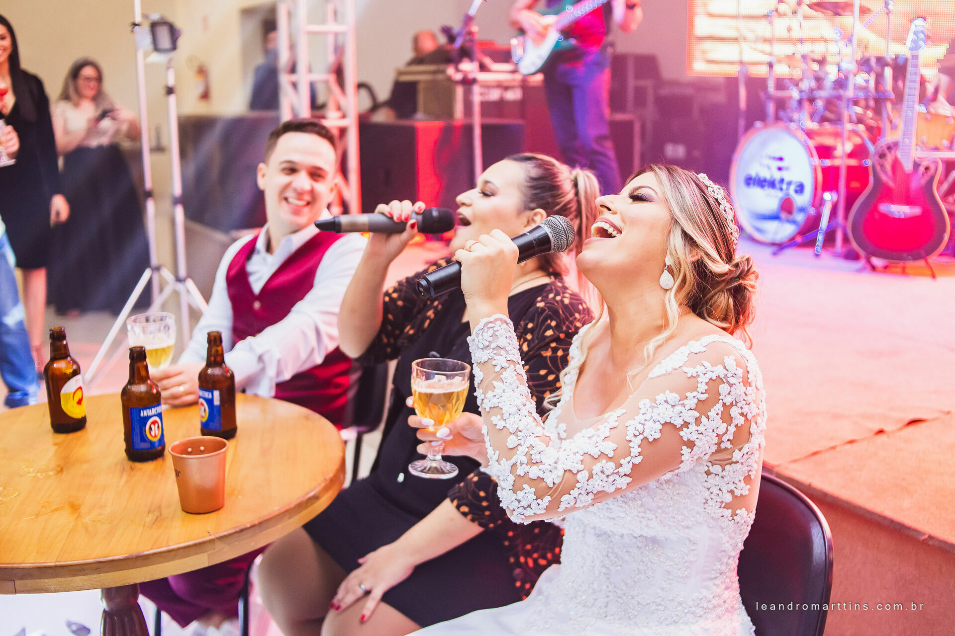 Casamento Laura e Davi no espaço Bella Faria Eventos