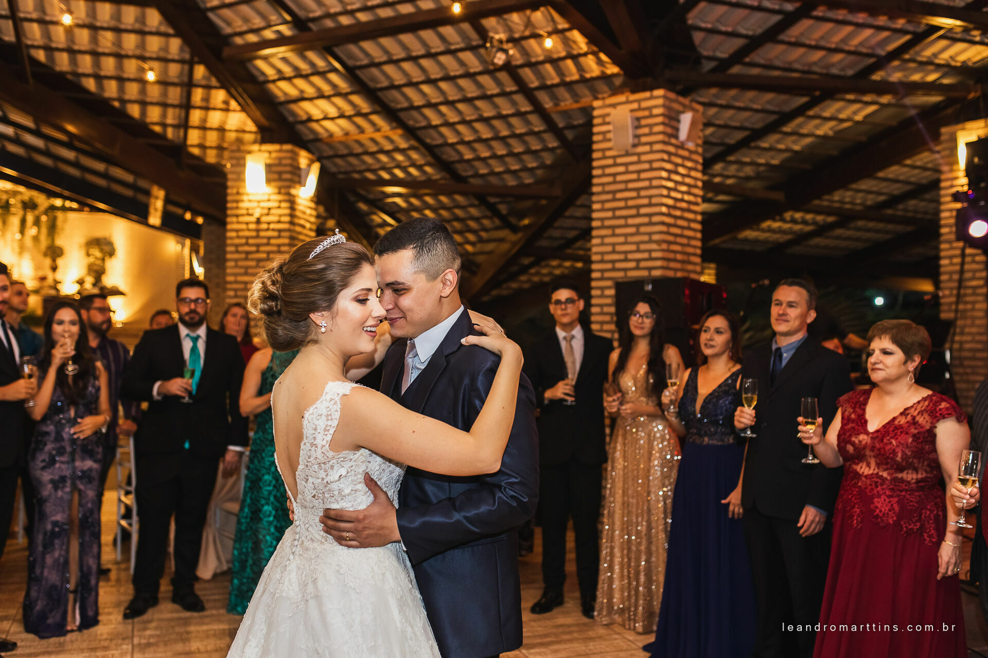 Casamento Caroline e Leonardo na Igreja Nossa Senhora do Brasil