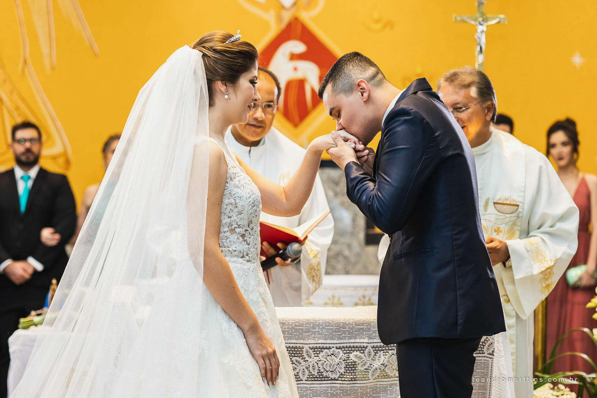 Casamento Caroline e Leonardo na Igreja Nossa Senhora do Brasil