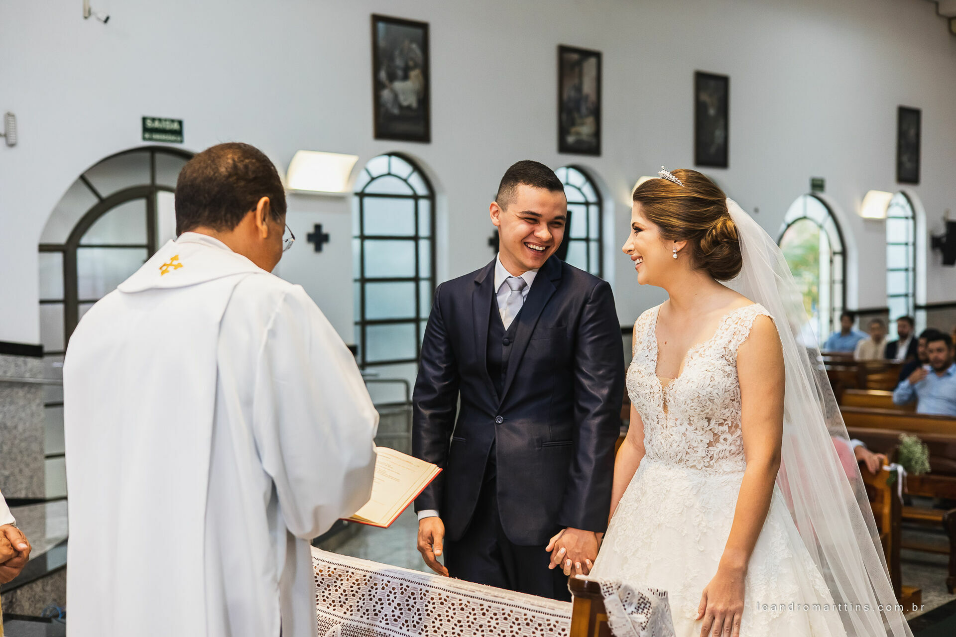 Casamento Caroline e Leonardo na Igreja Nossa Senhora do Brasil