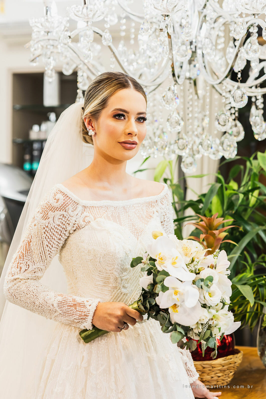 Casamento Thayna e Fernando no espaço Casa Évora Eventos