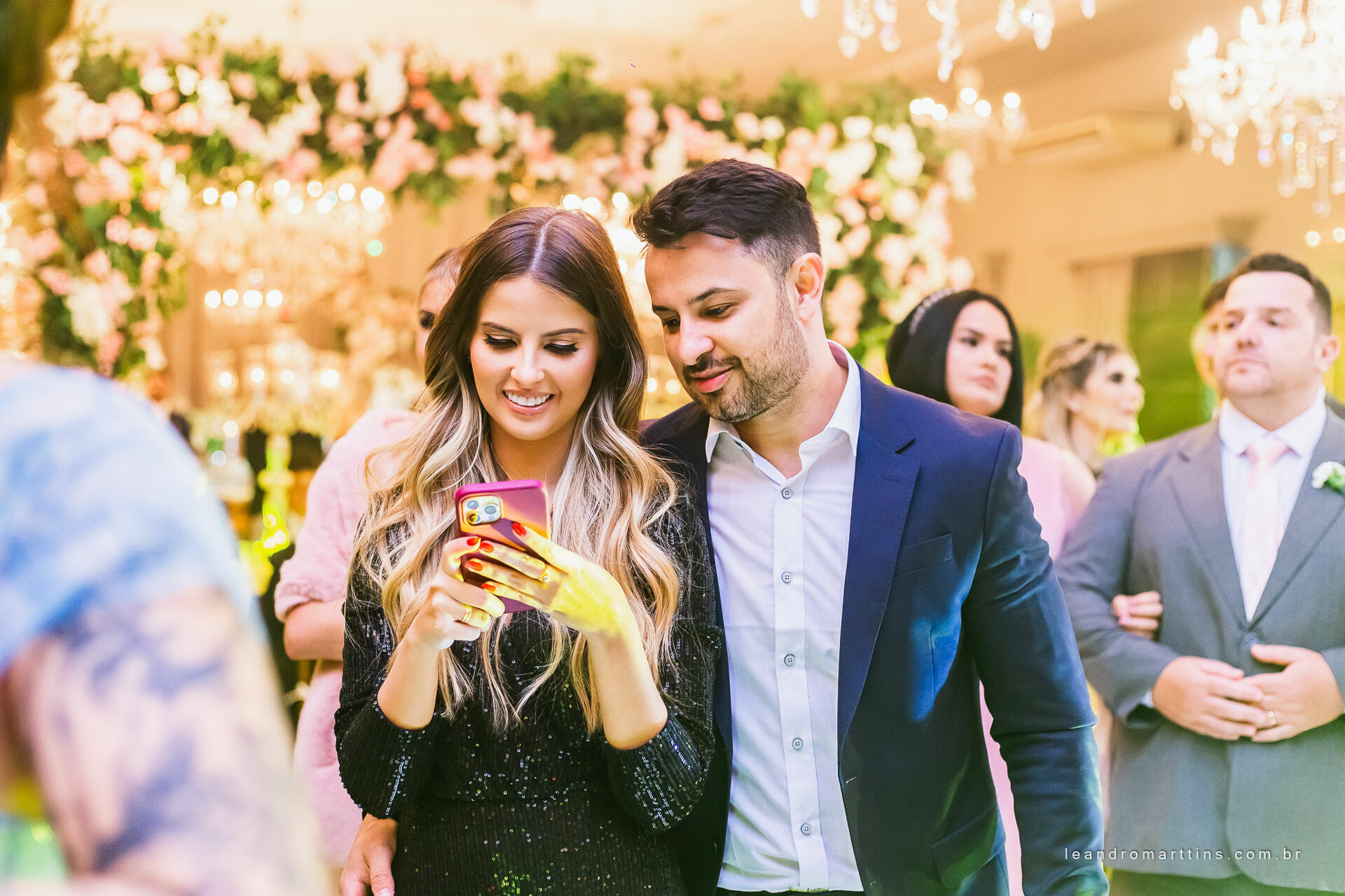 Casamento Thayna e Fernando no espaço Casa Évora Eventos