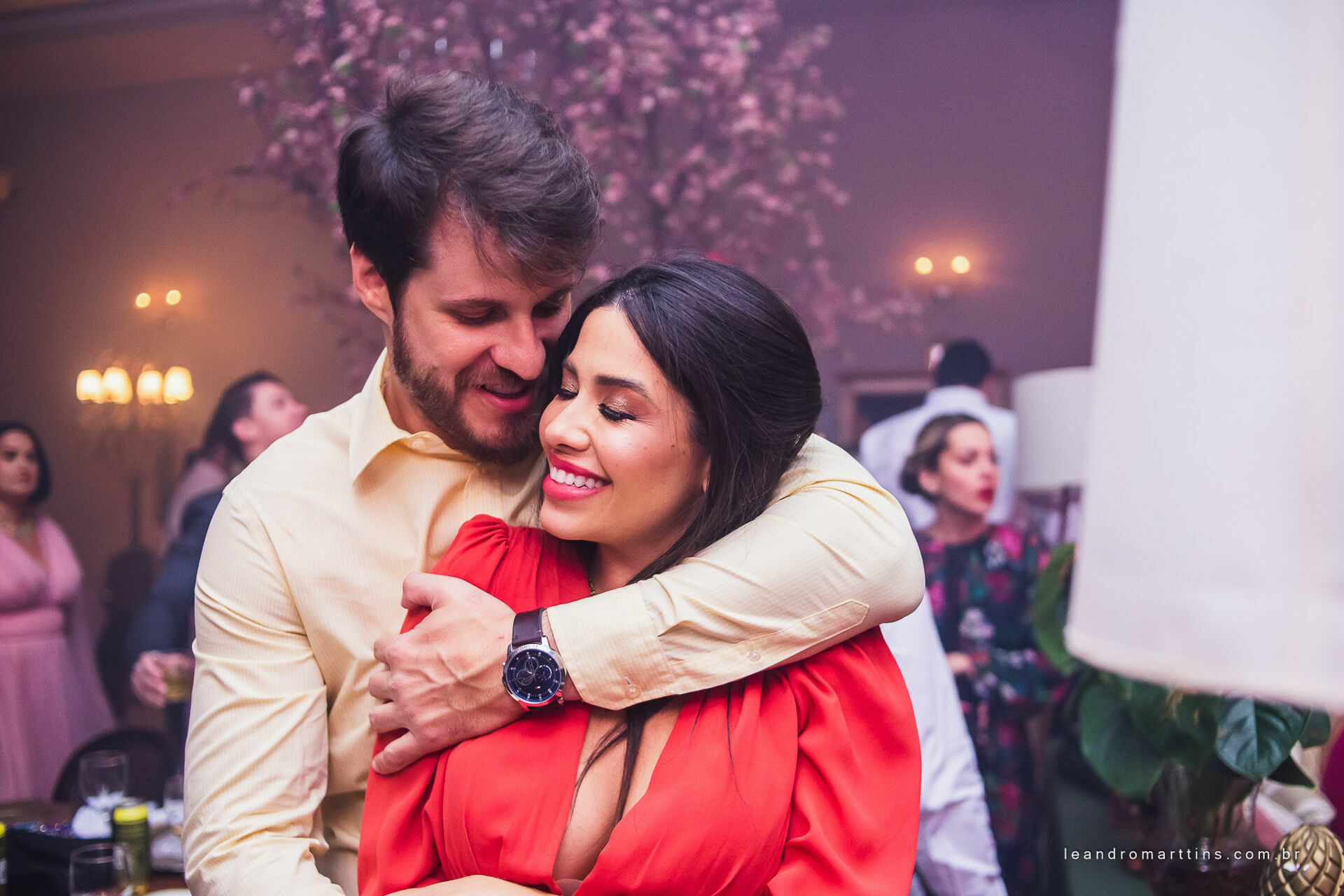Casamento Thayna e Fernando no espaço Casa Évora Eventos
