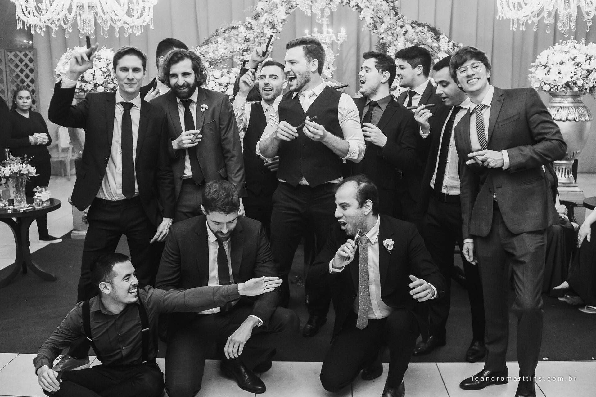 Casamento Thayna e Fernando no espaço Casa Évora Eventos