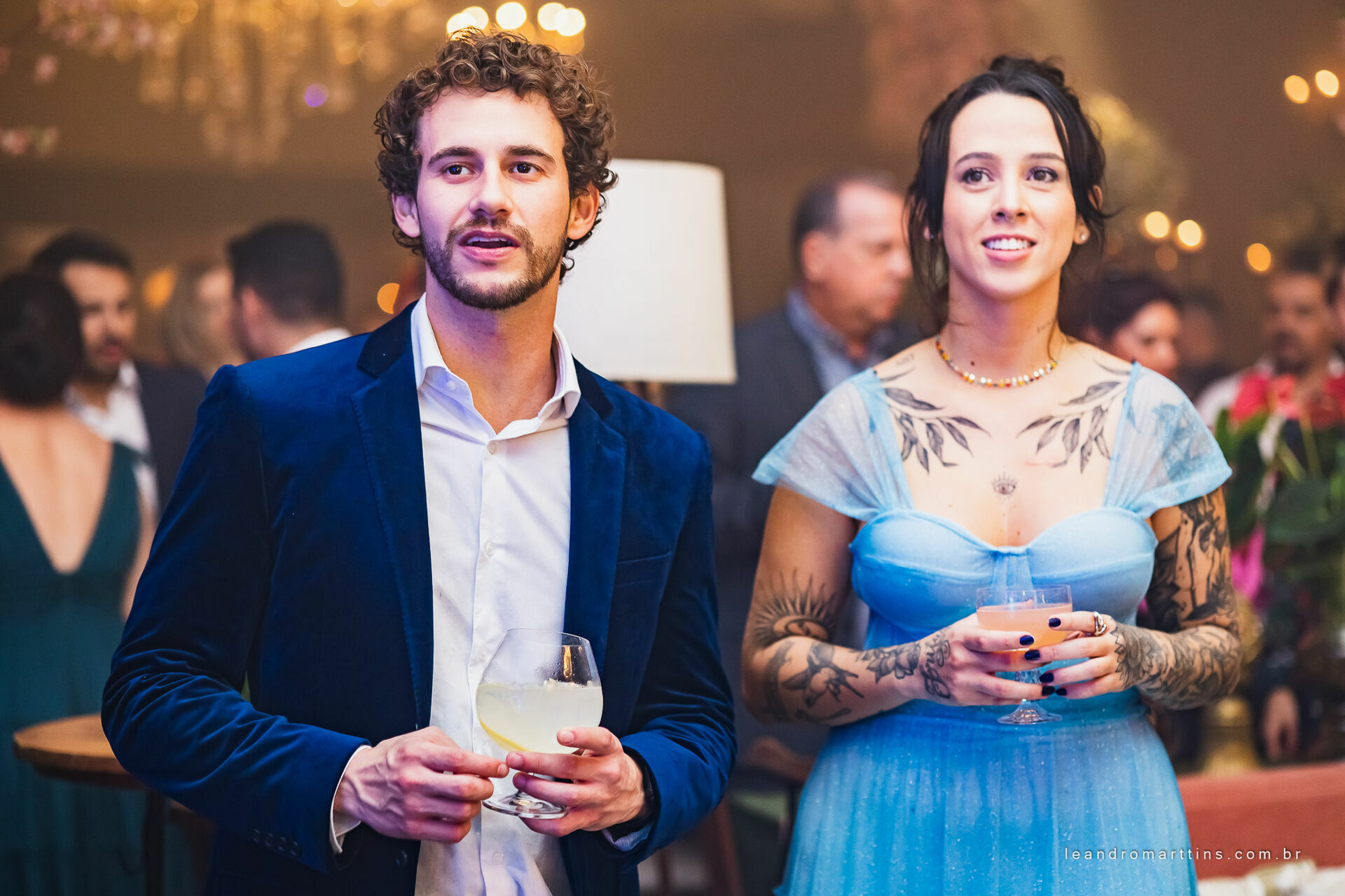 Casamento Thayna e Fernando no espaço Casa Évora Eventos