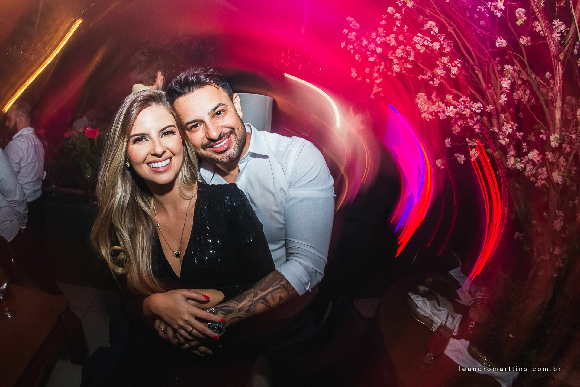 Casamento Thayna e Fernando no espaço Casa Évora Eventos