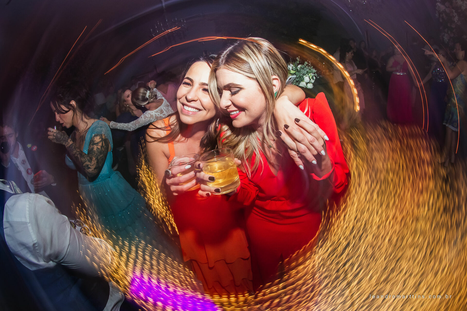Casamento Thayna e Fernando no espaço Casa Évora Eventos