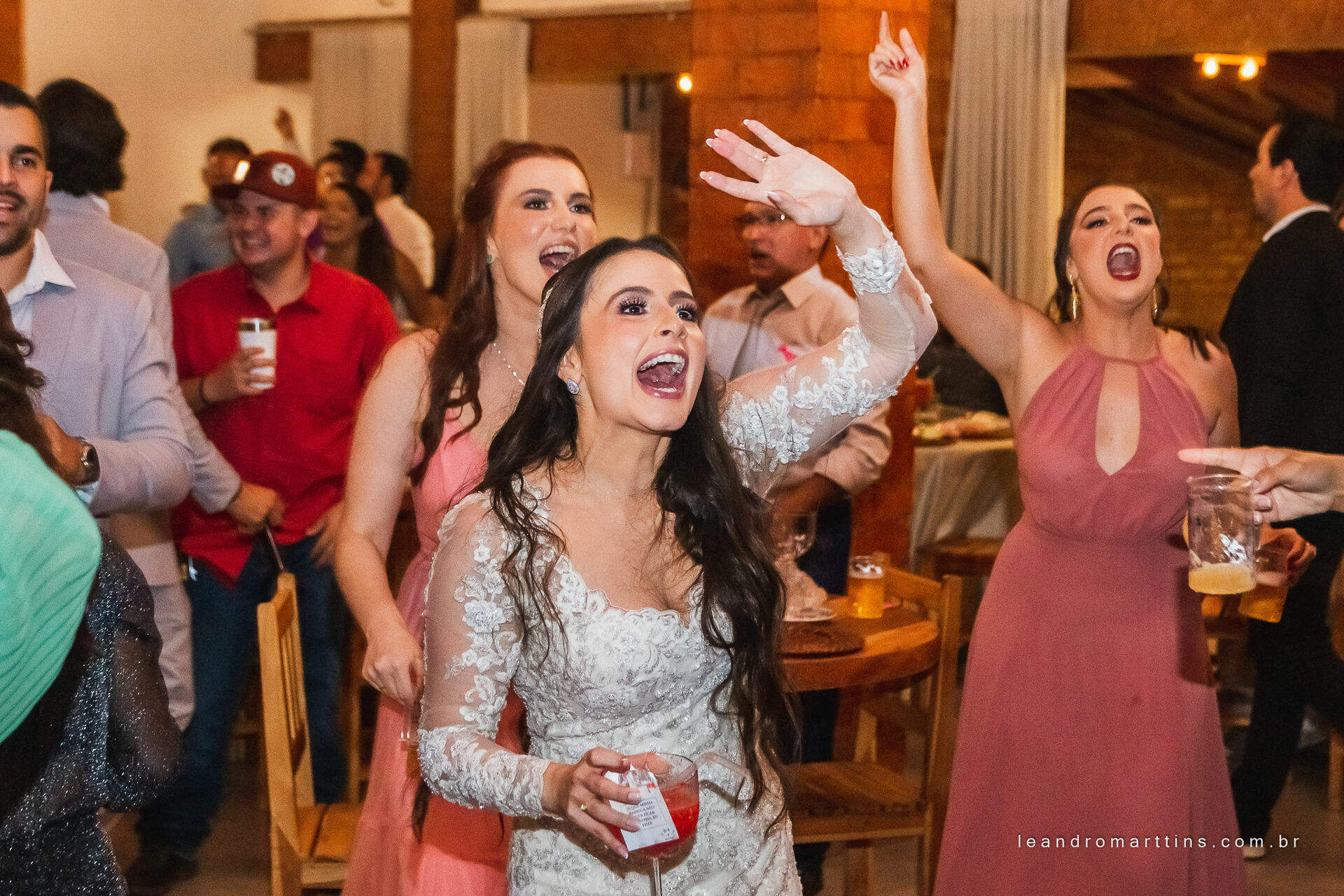 Casamento Bárbara e Edson no espaço Estância Ouro Branco