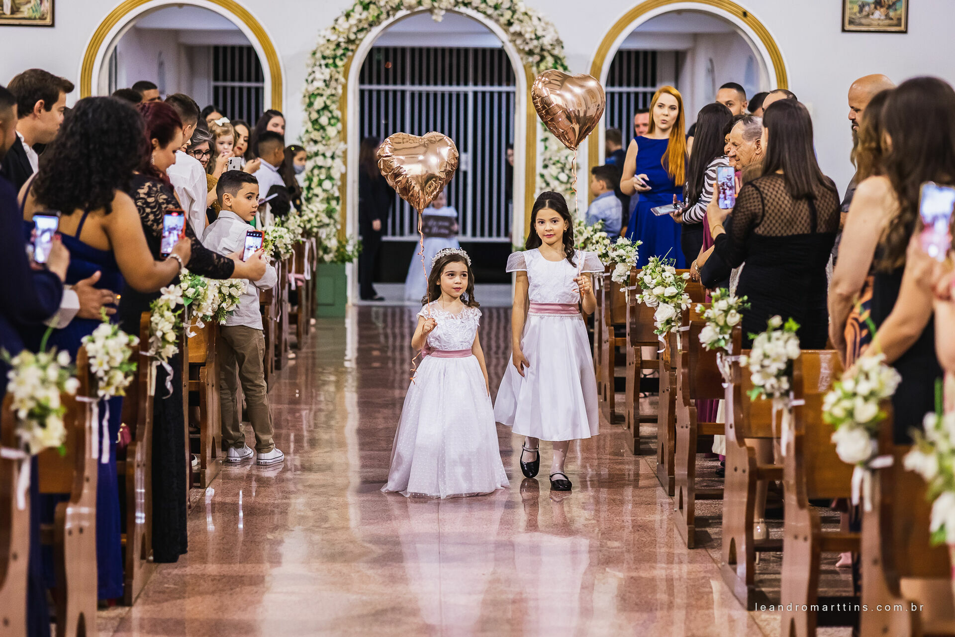 Casamento Viviane e Alexandre no espaço Fauze Karam Buffet