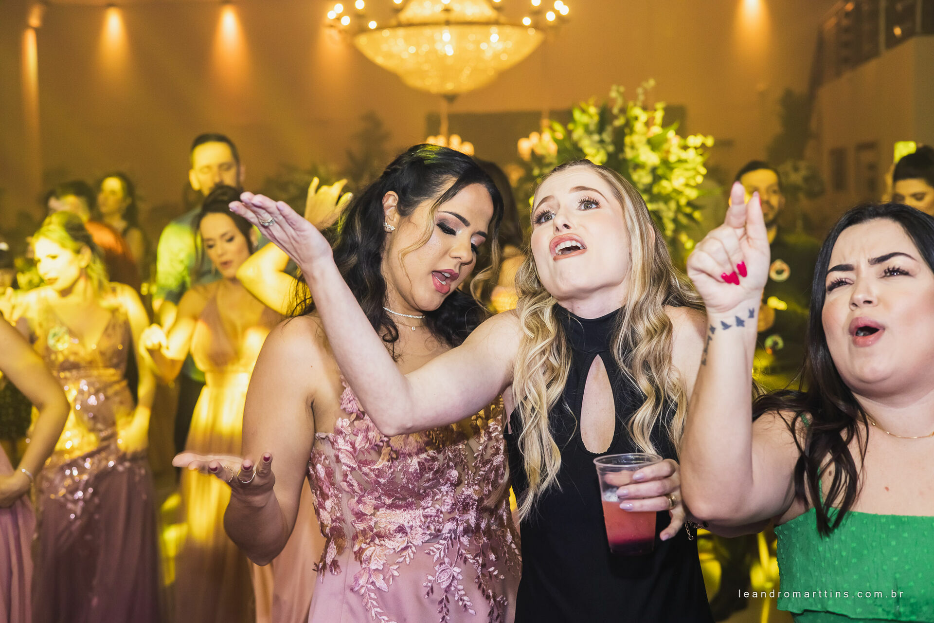 Casamento Mariely e Matheus no espaço Fauze Karam Buffet