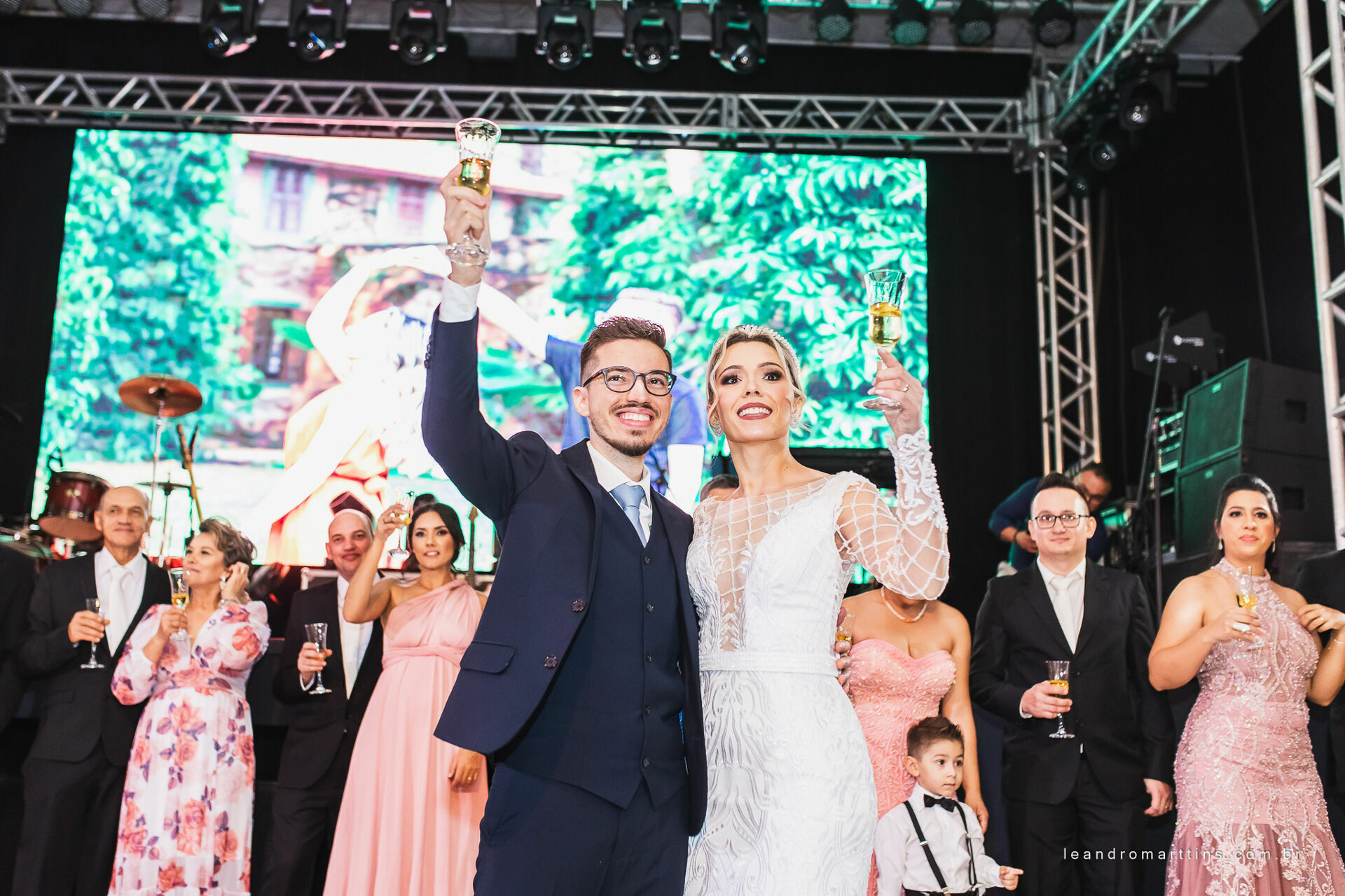 Casamento Mariely e Matheus no espaço Fauze Karam Buffet