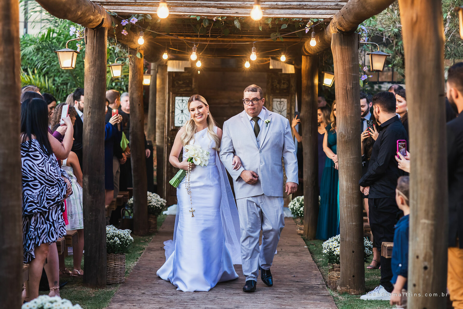 Casamento Keila e Kleber no espaço Glauber Carvalho Eventos